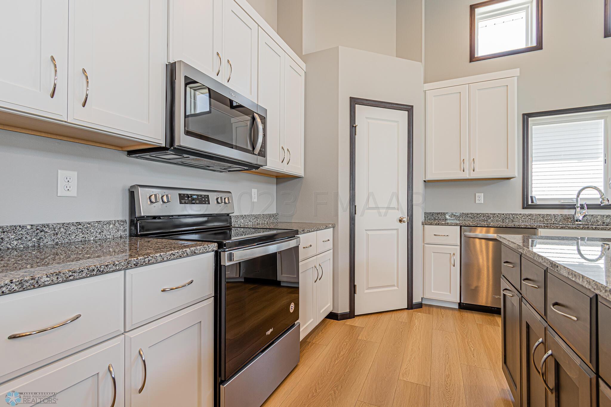 5235 11 Street West, West Fargo, ND 5807