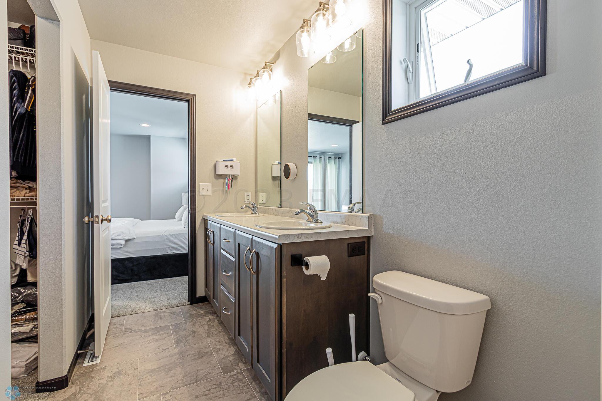 5235 11 Street West, West Fargo, ND 5807