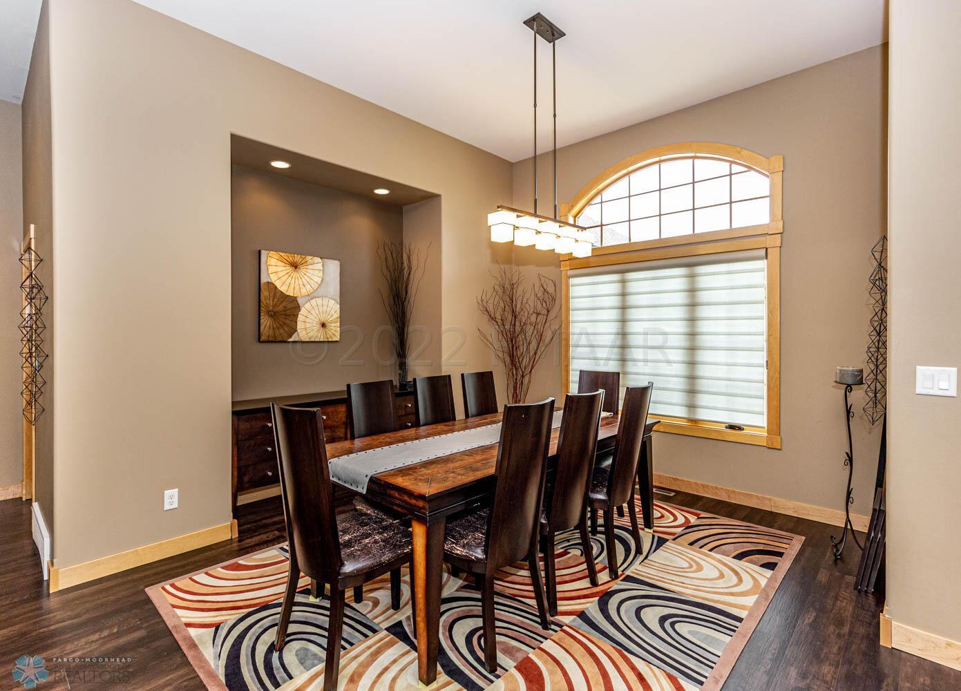 Formal Dining
