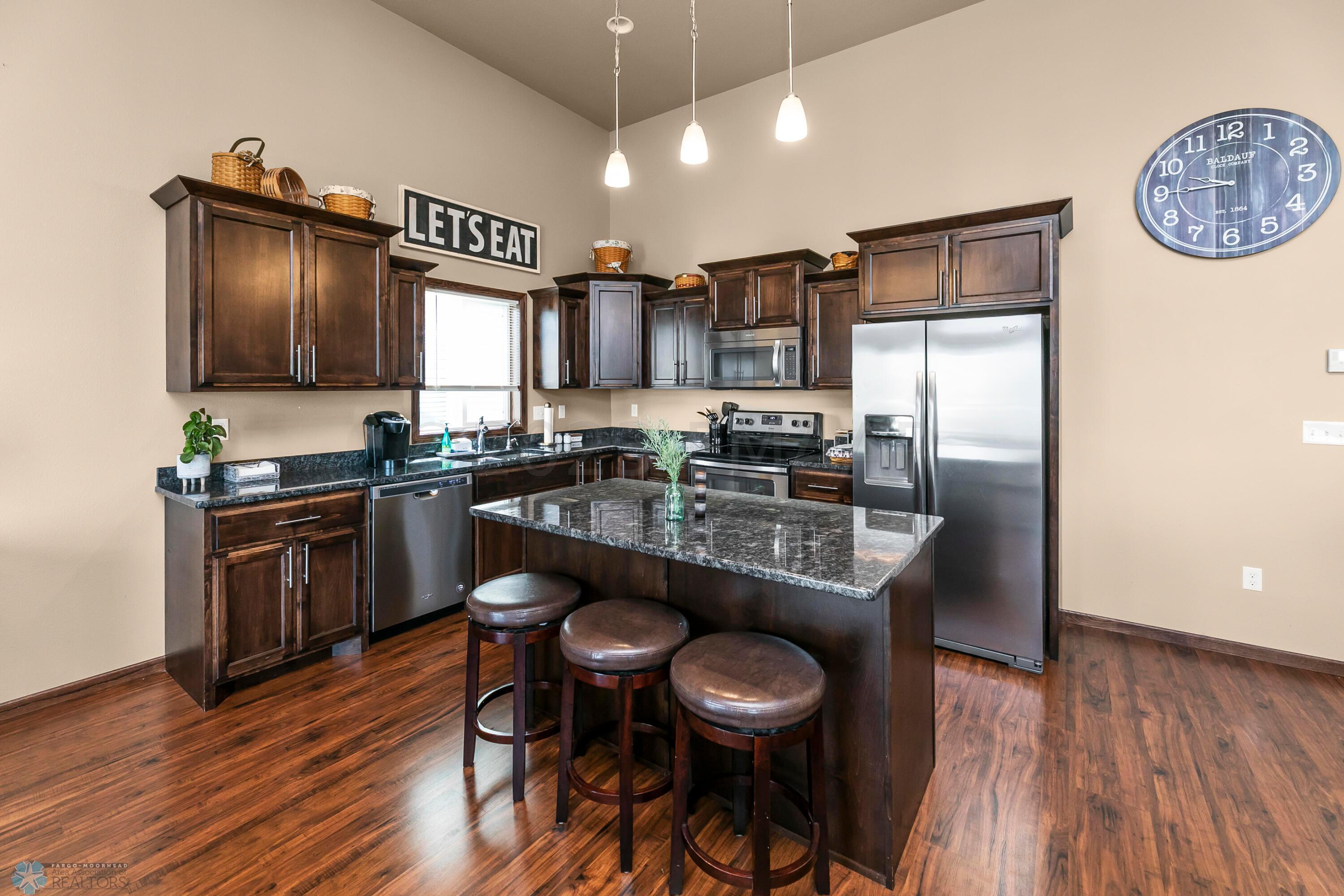 Gorgeous kitchen!!