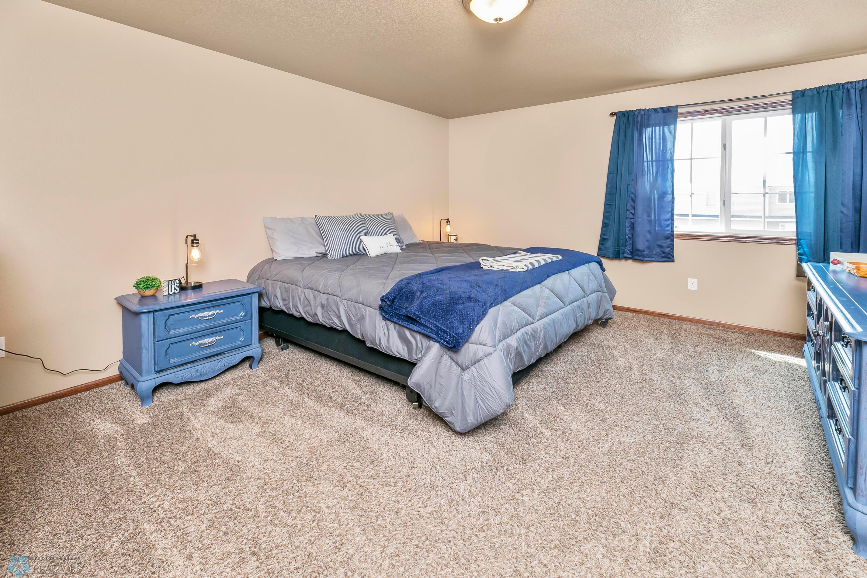 Master bedroom-spacious!