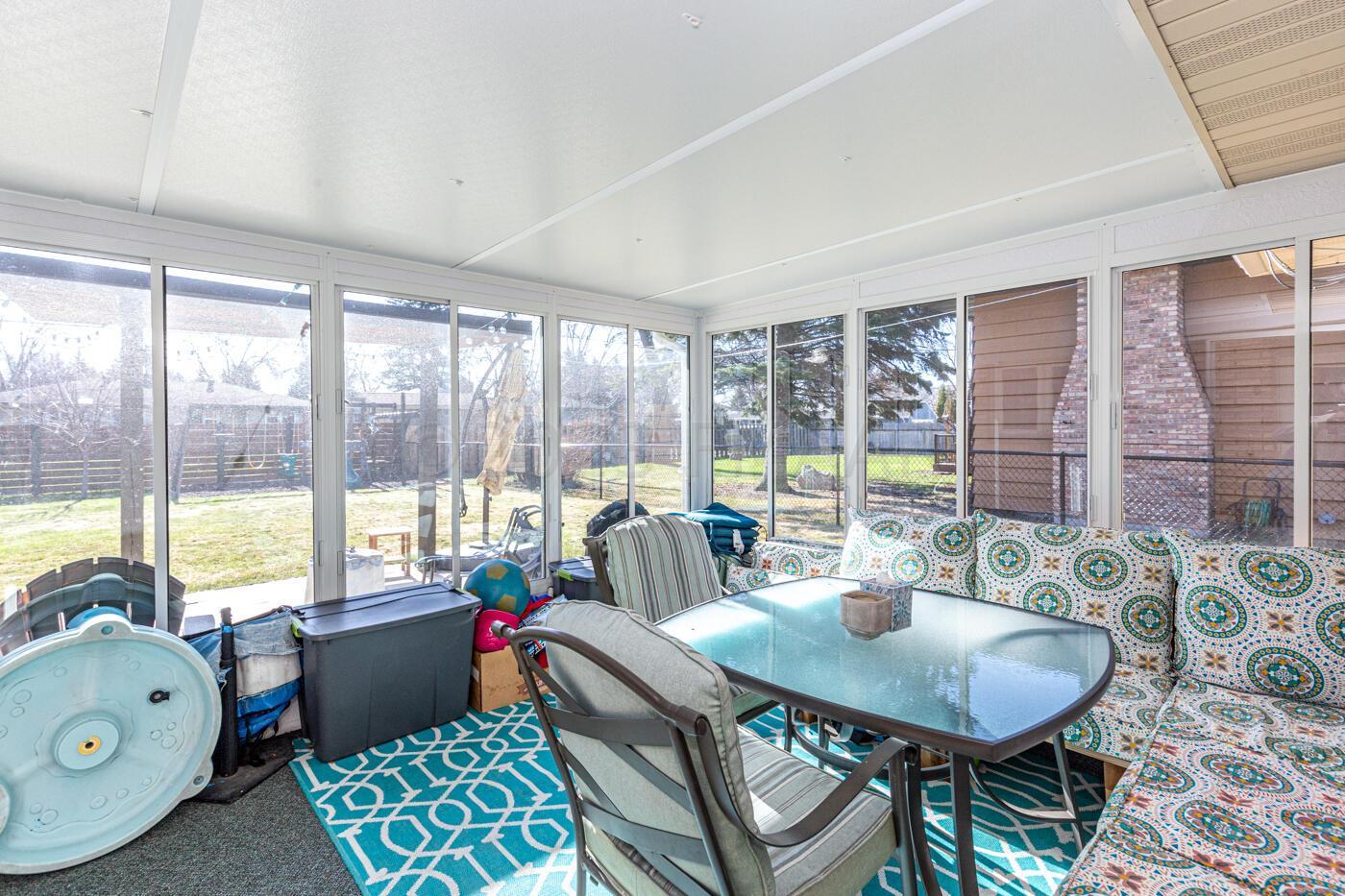 Sunporch