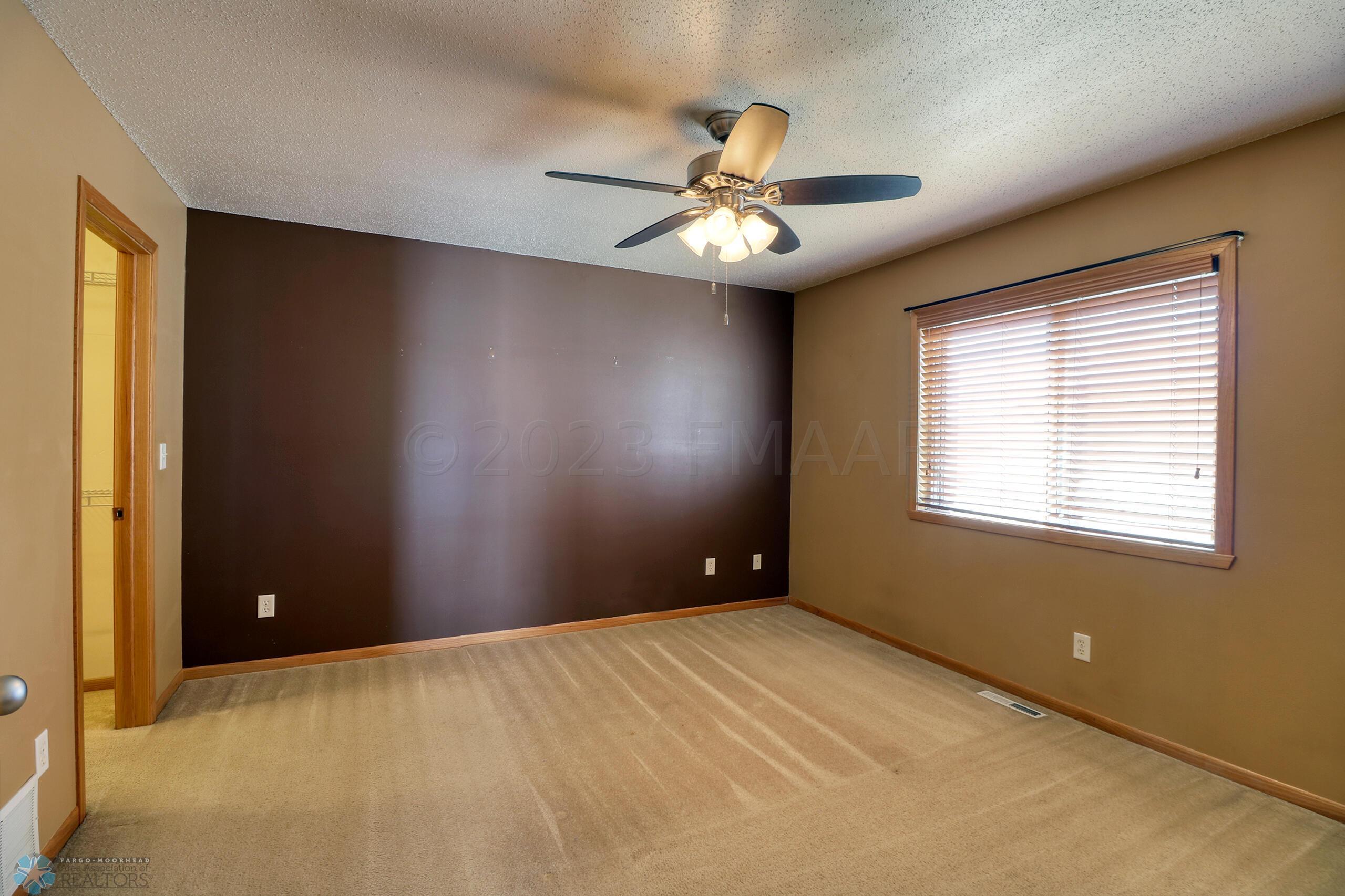 Bedroom1_1
