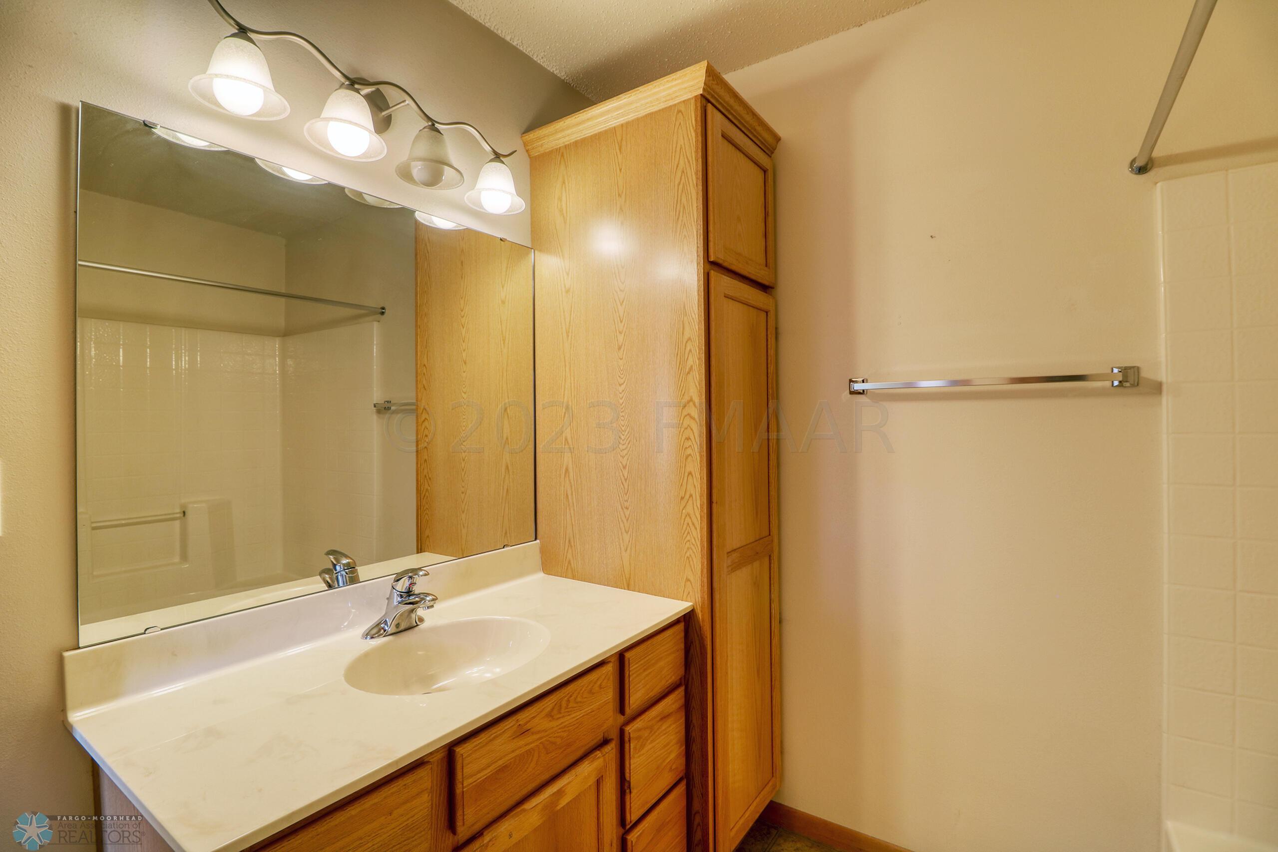 Bathroom1_1