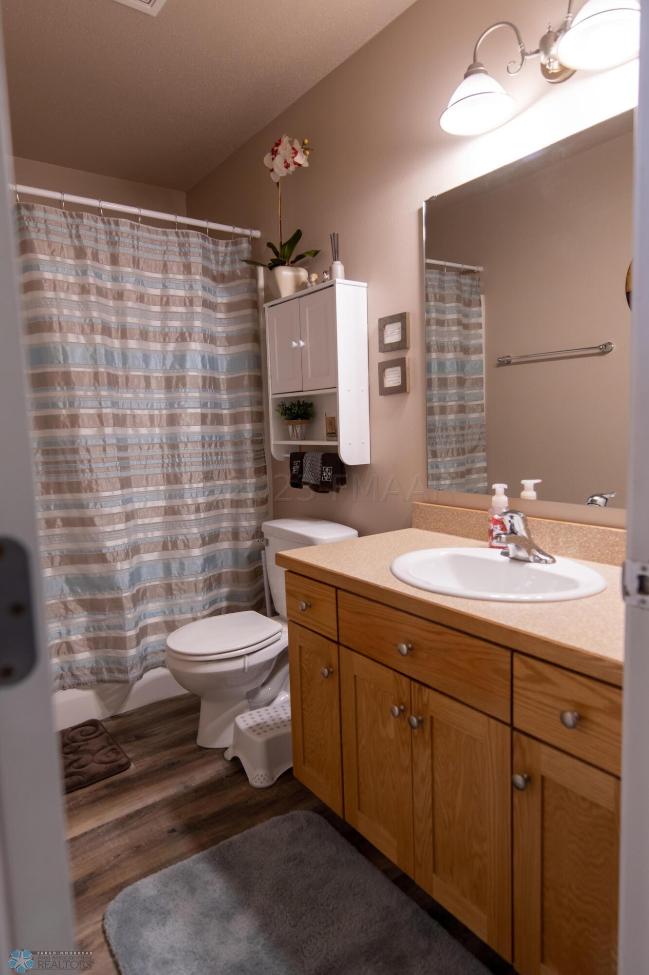 1115 Westport Beach Way West Fargo 5
