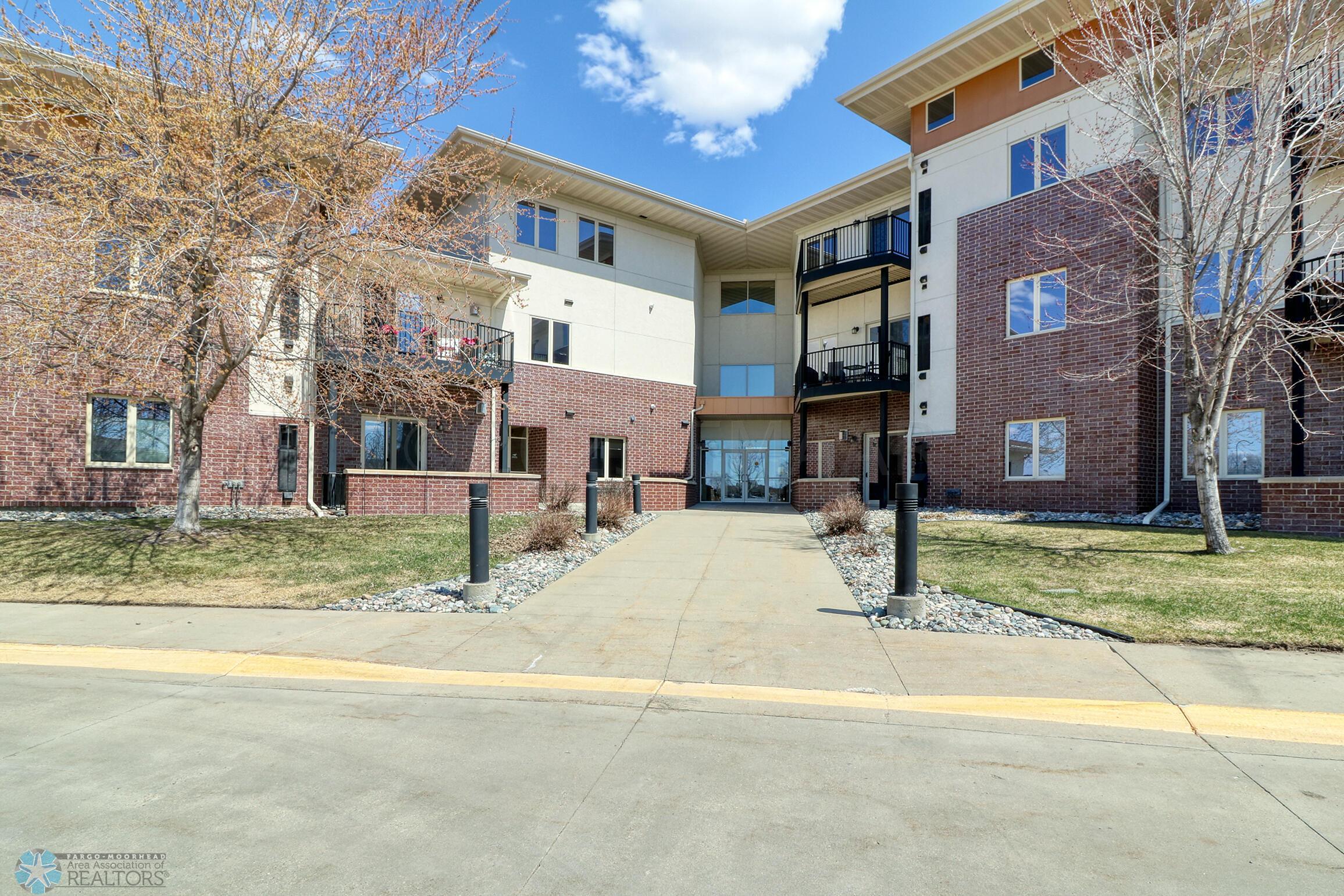 Exterior1_1