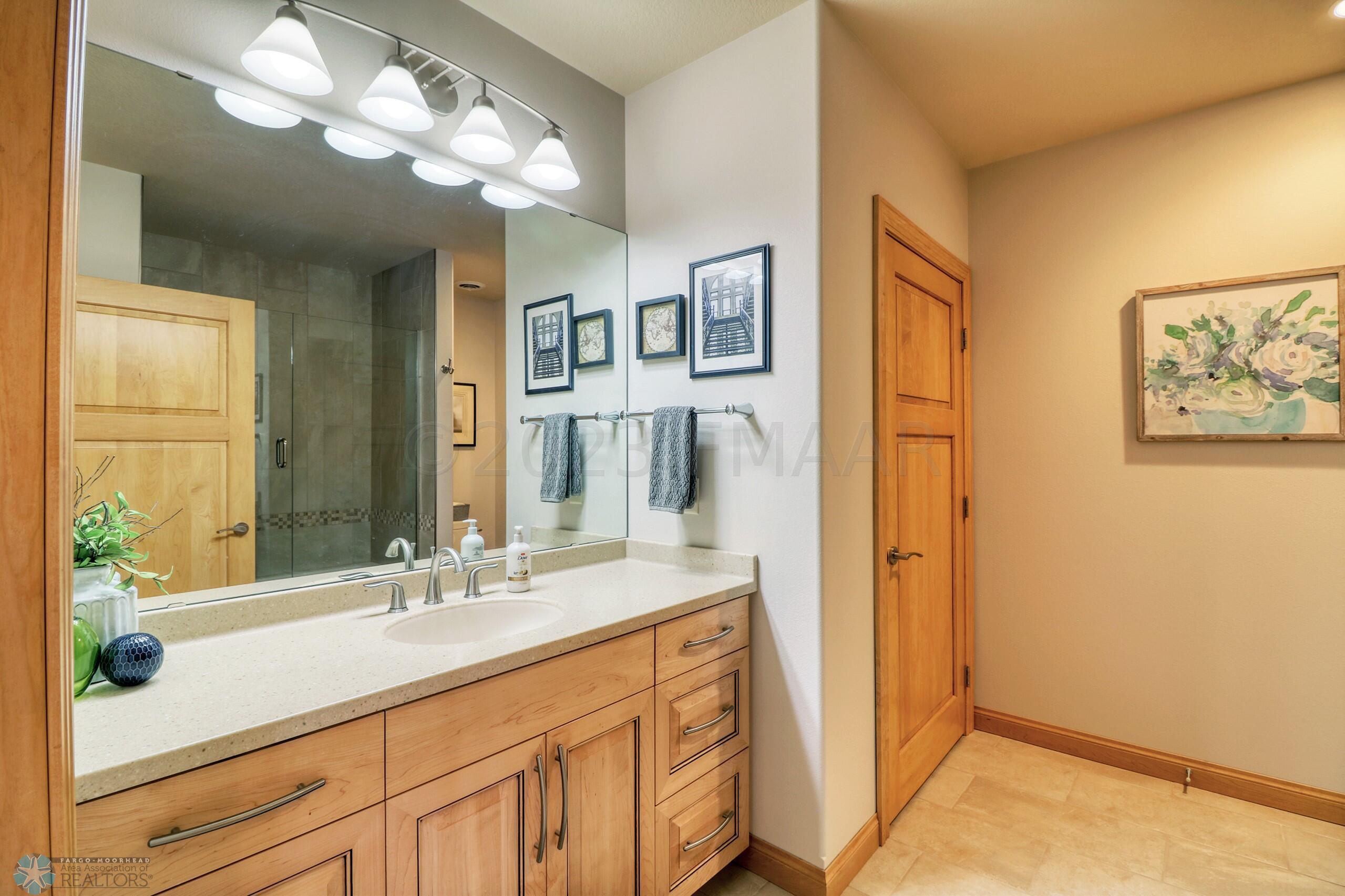 Bathroom1_2