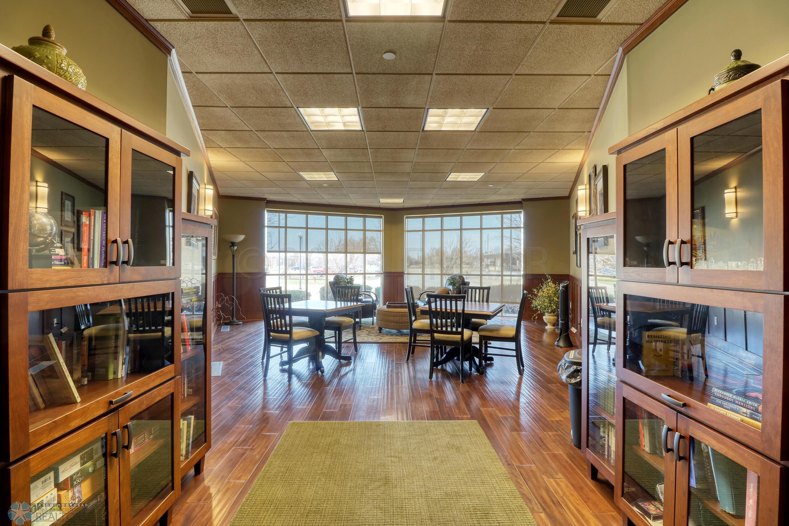 Library1_2