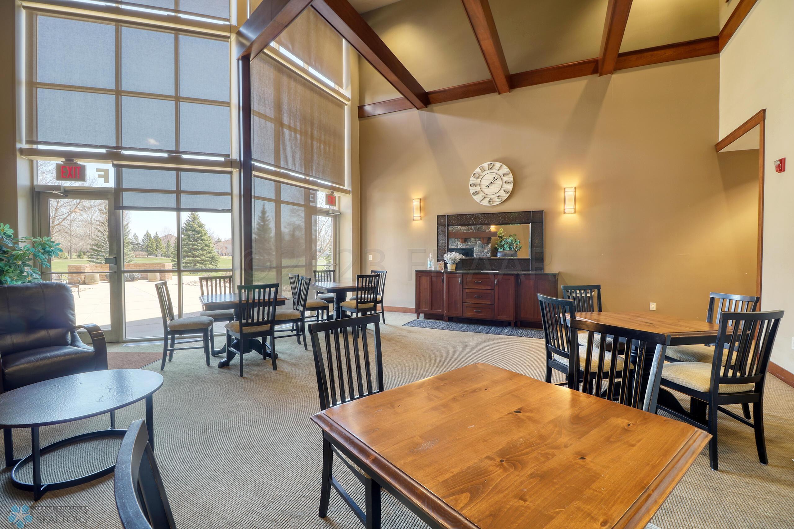 Community Room1_2