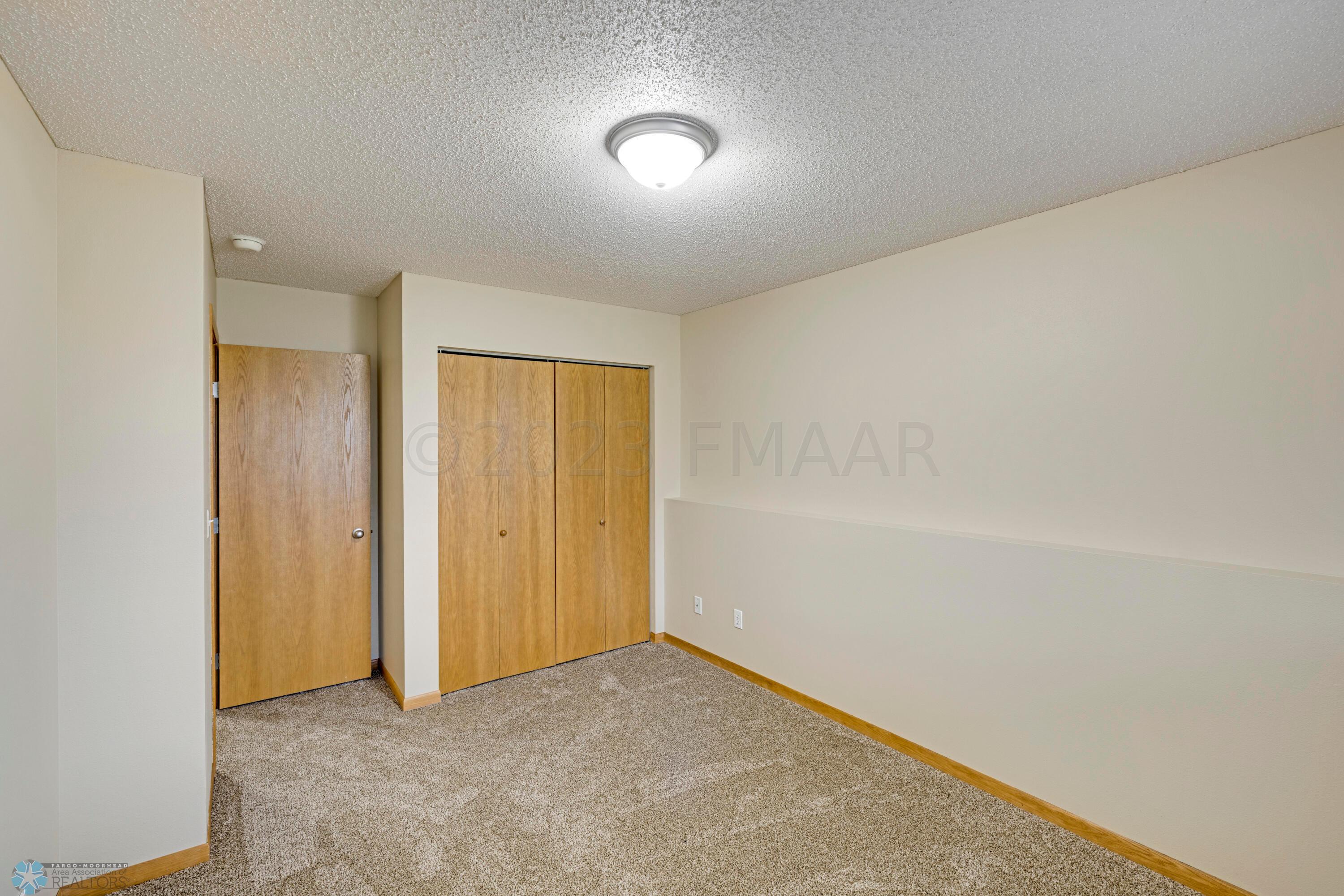 Amdak_982 42nd Ave W West Fargo__17