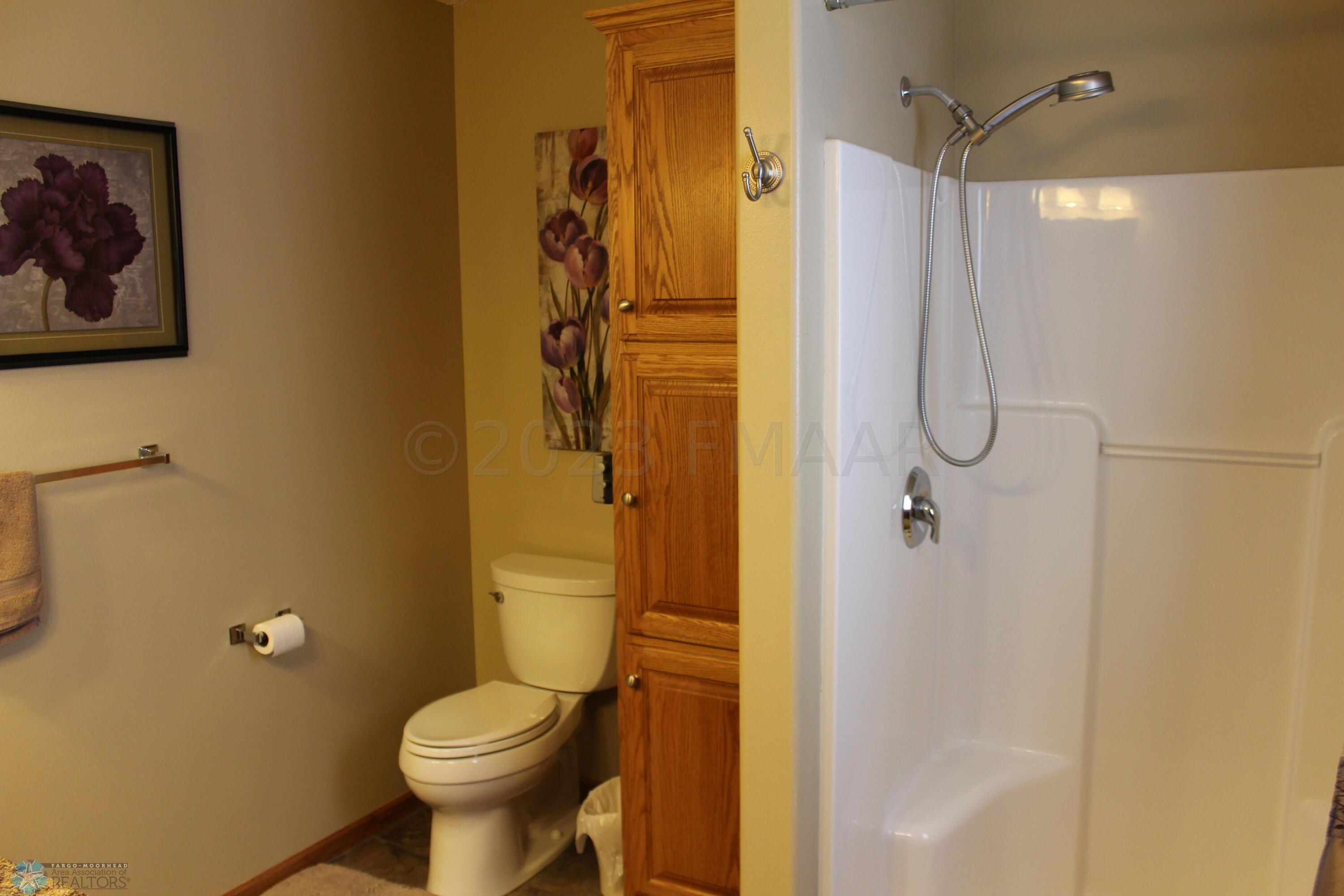 Owner's Shower, Stool