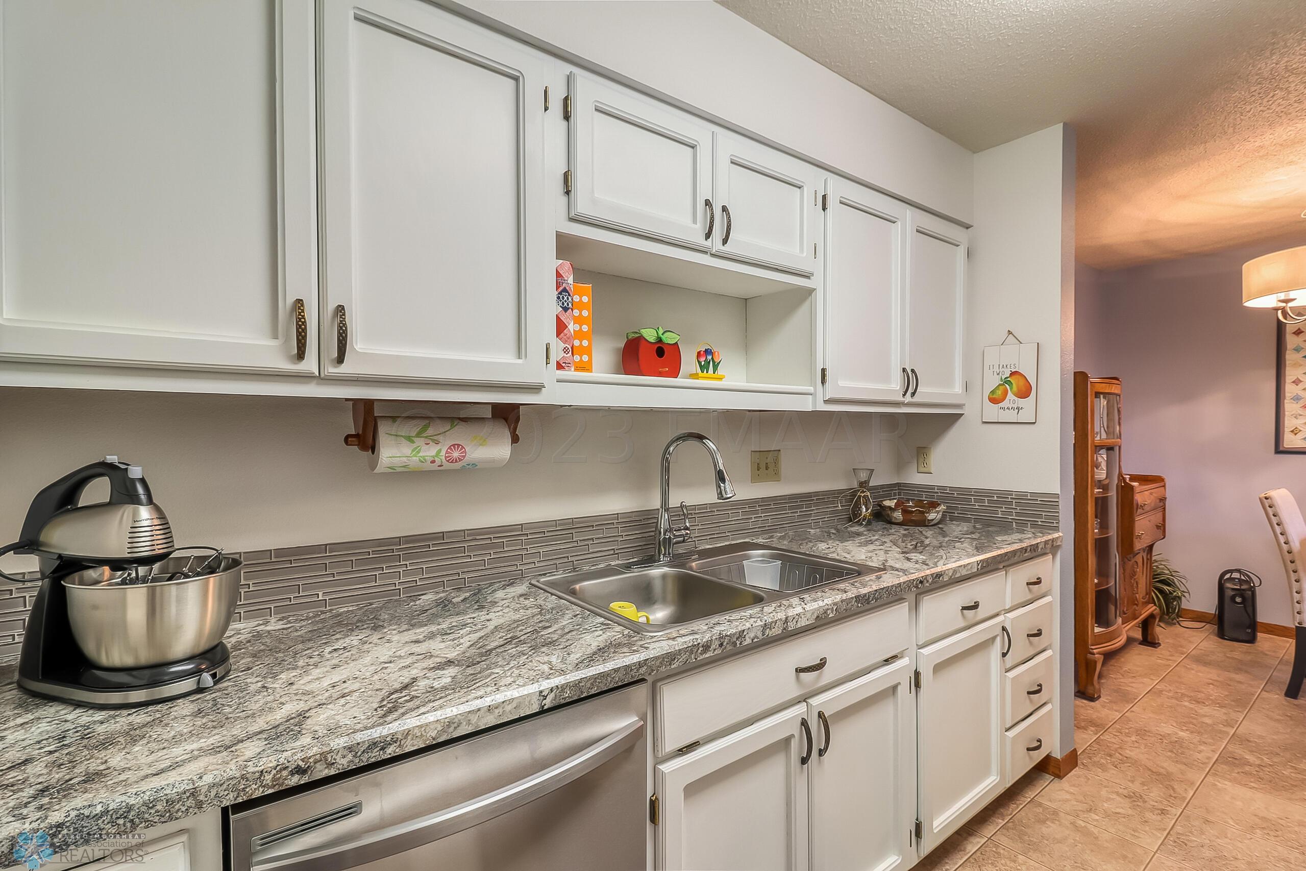 Unit Kitchen 1_3