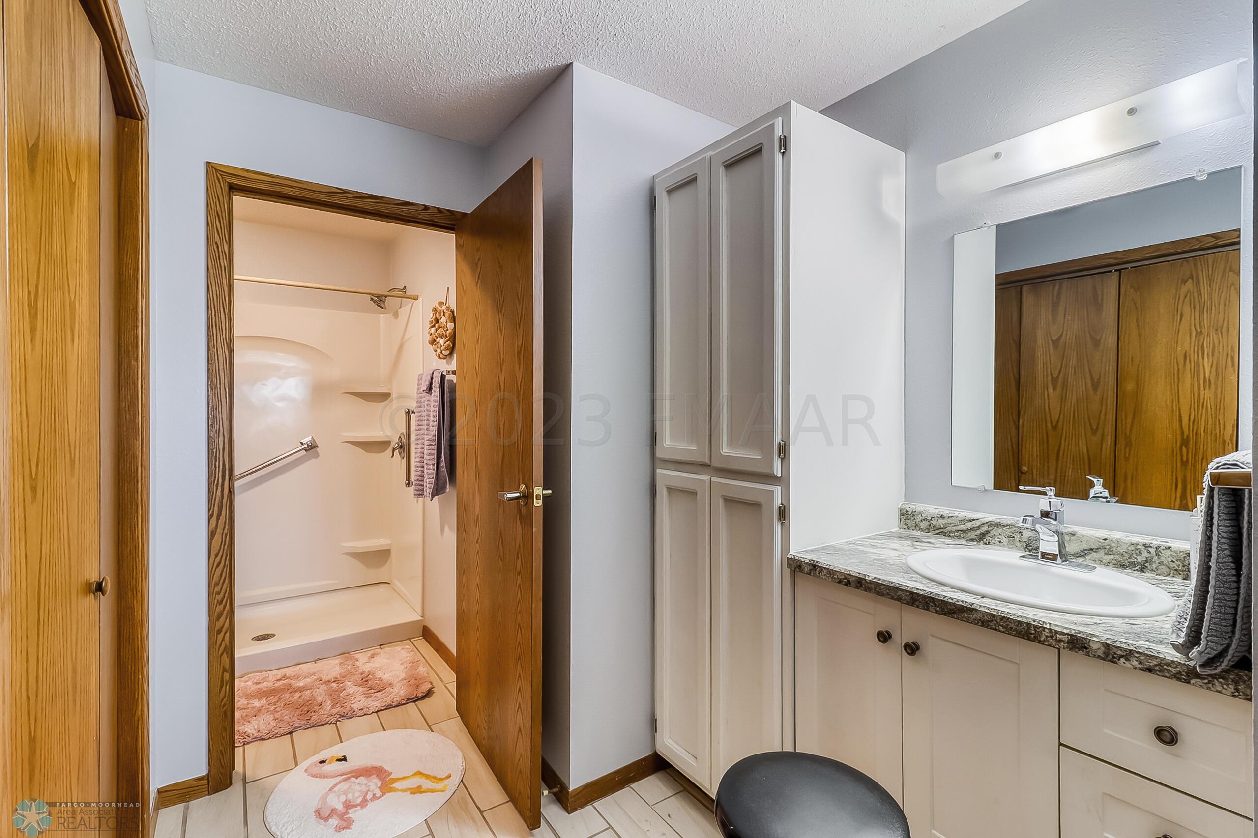 unit masterbath 1_1