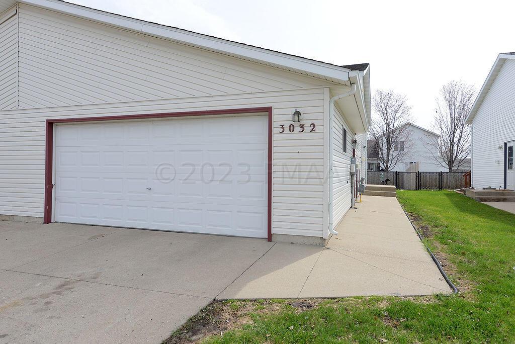 Conveniently Located Twinhome