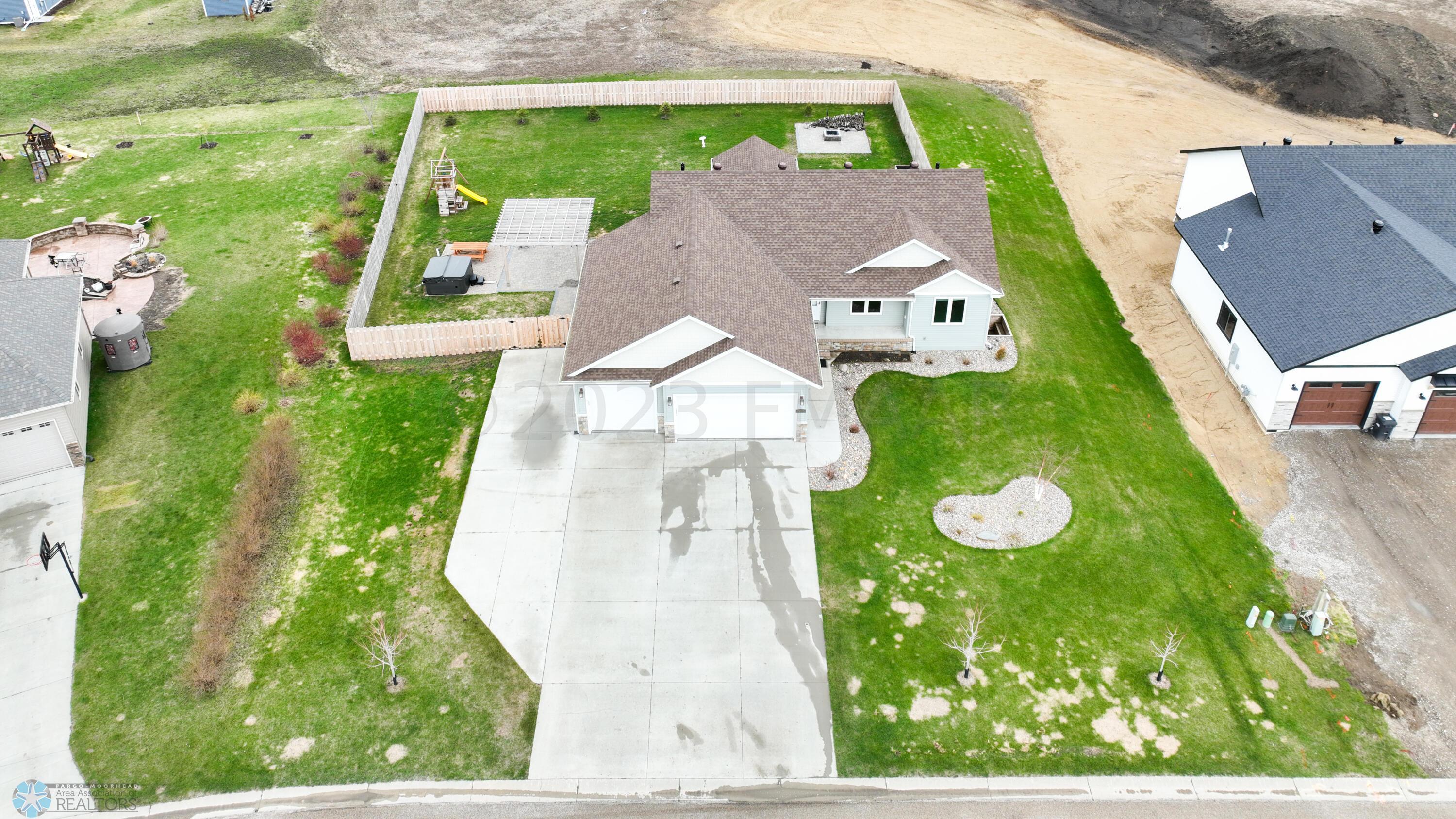 2421 Westgate-19