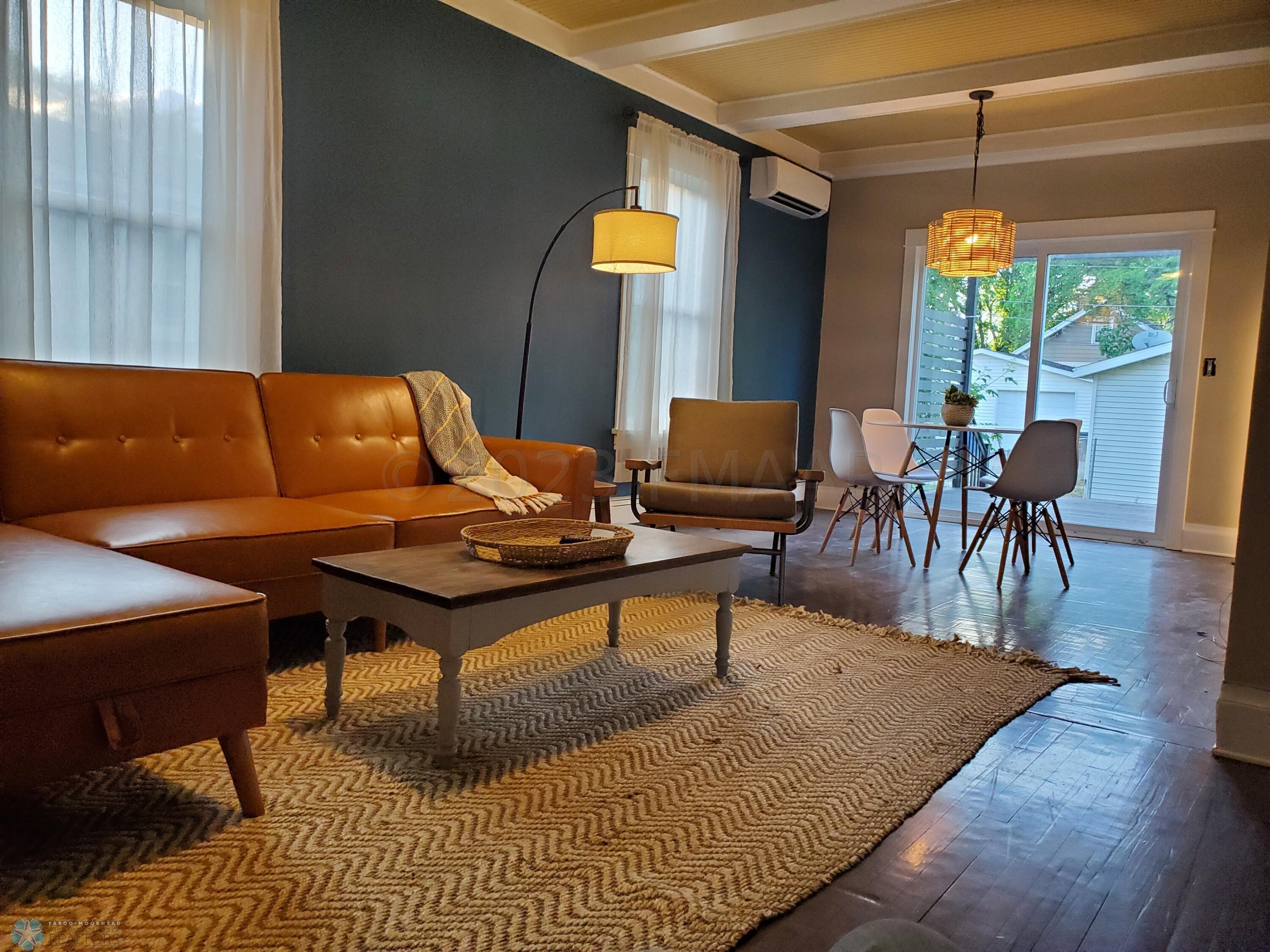 Living Dining