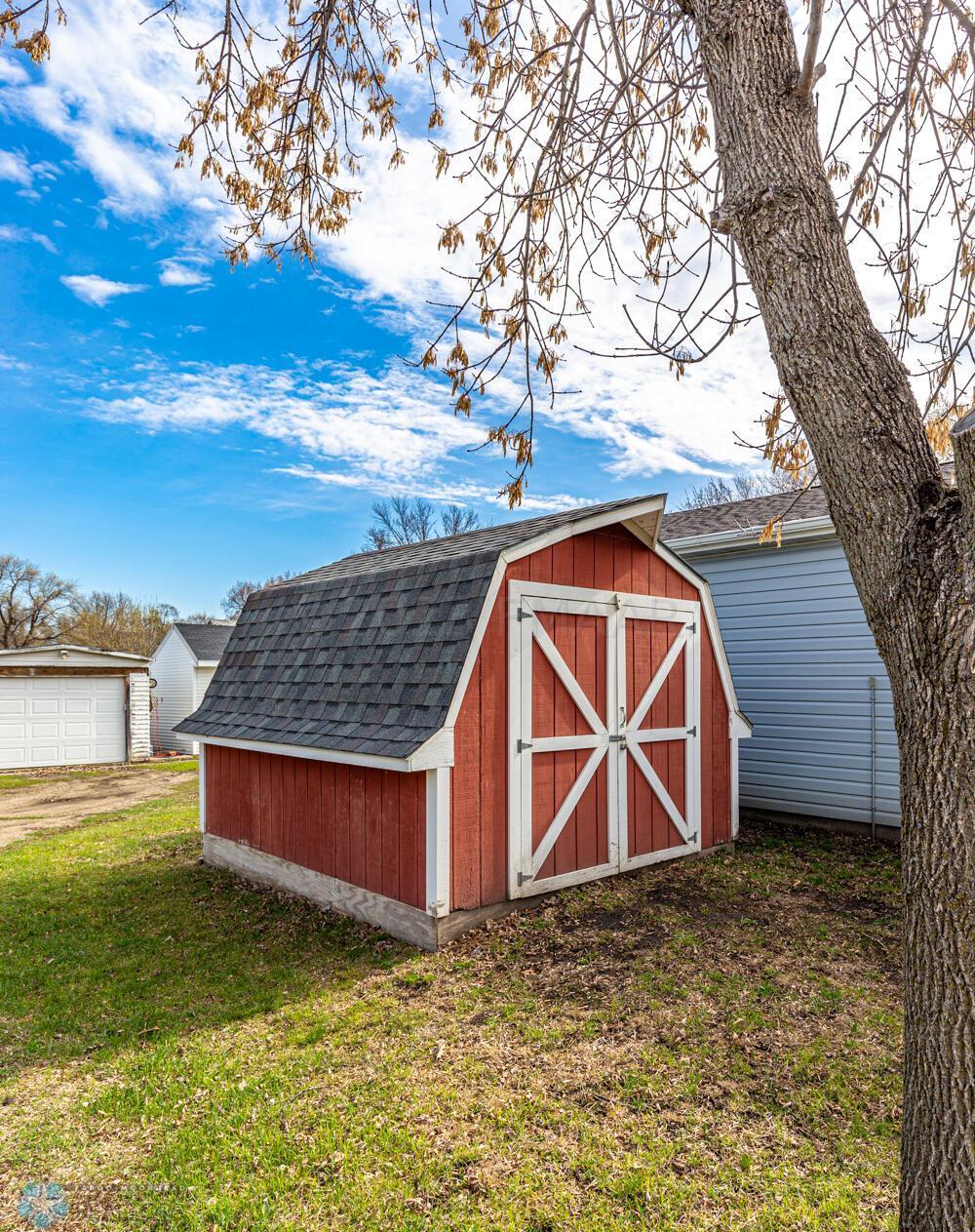Shed