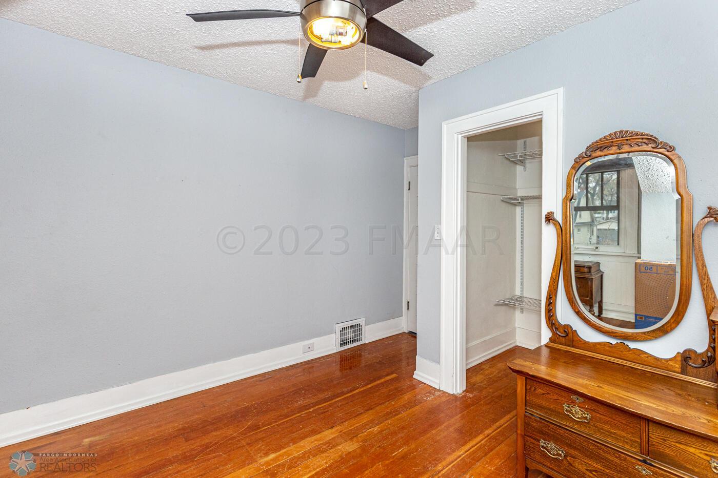 Home-29