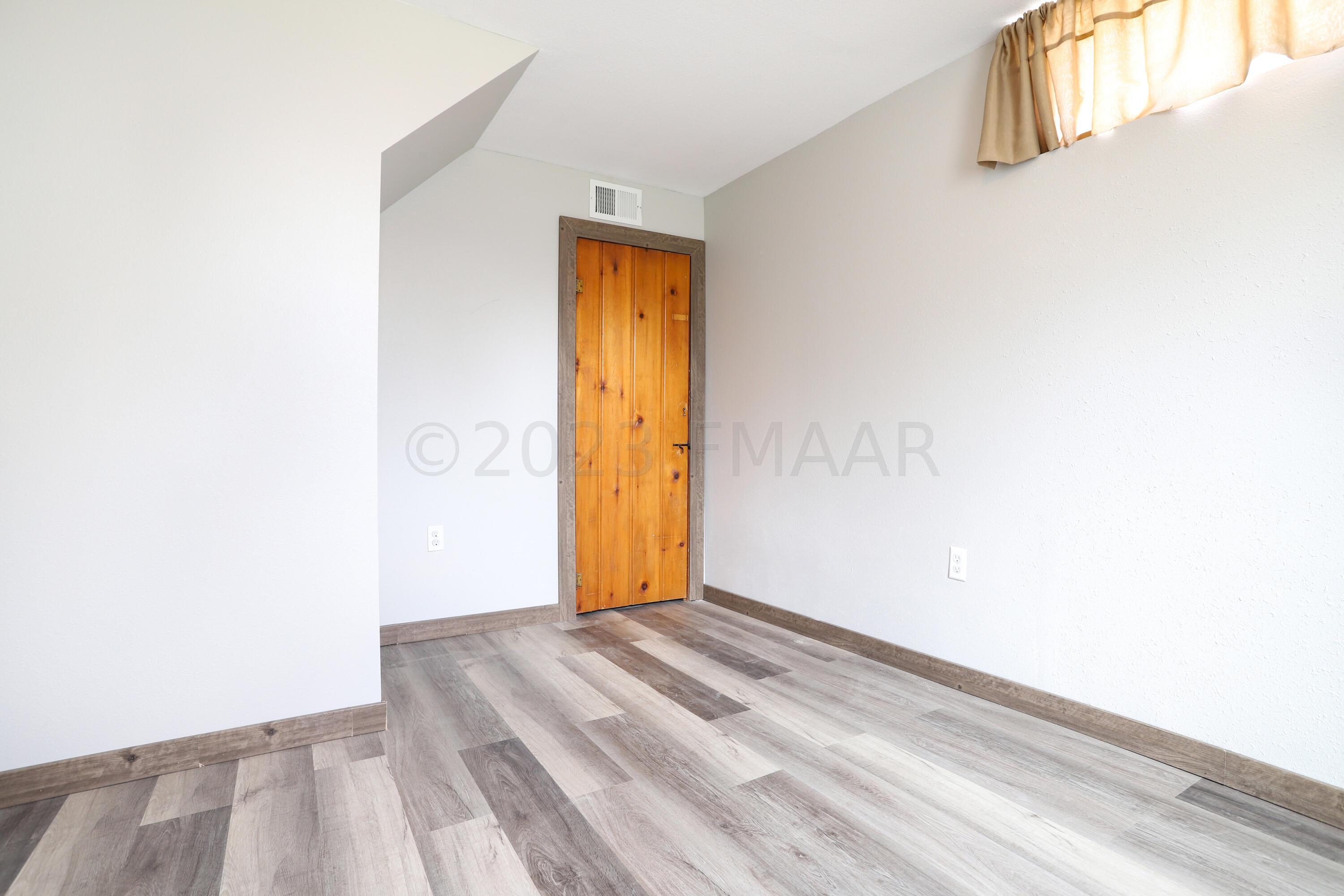 Bedroom #3 (view 2)
