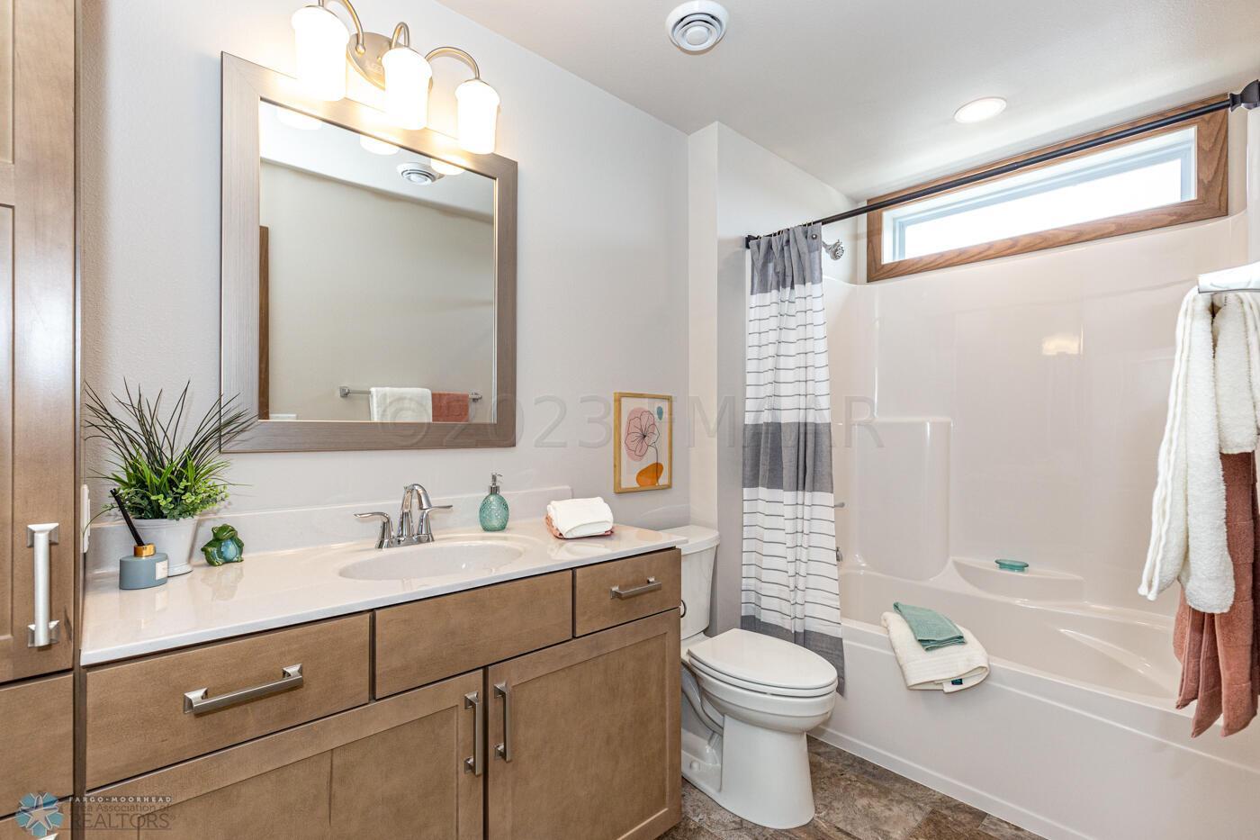 Bathroom 2 - with tub