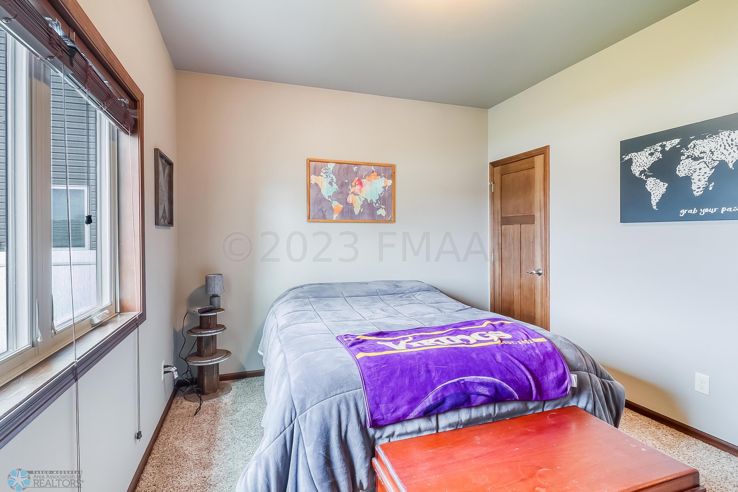 Bedroom2_2 (2)