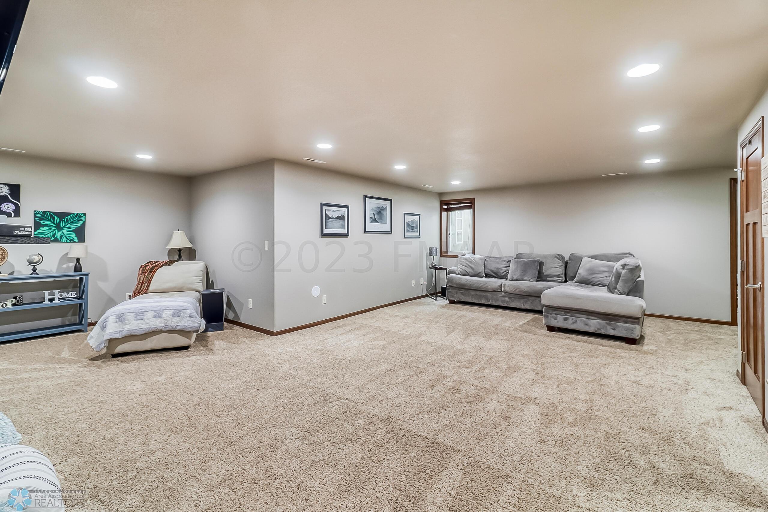 Basement1_3