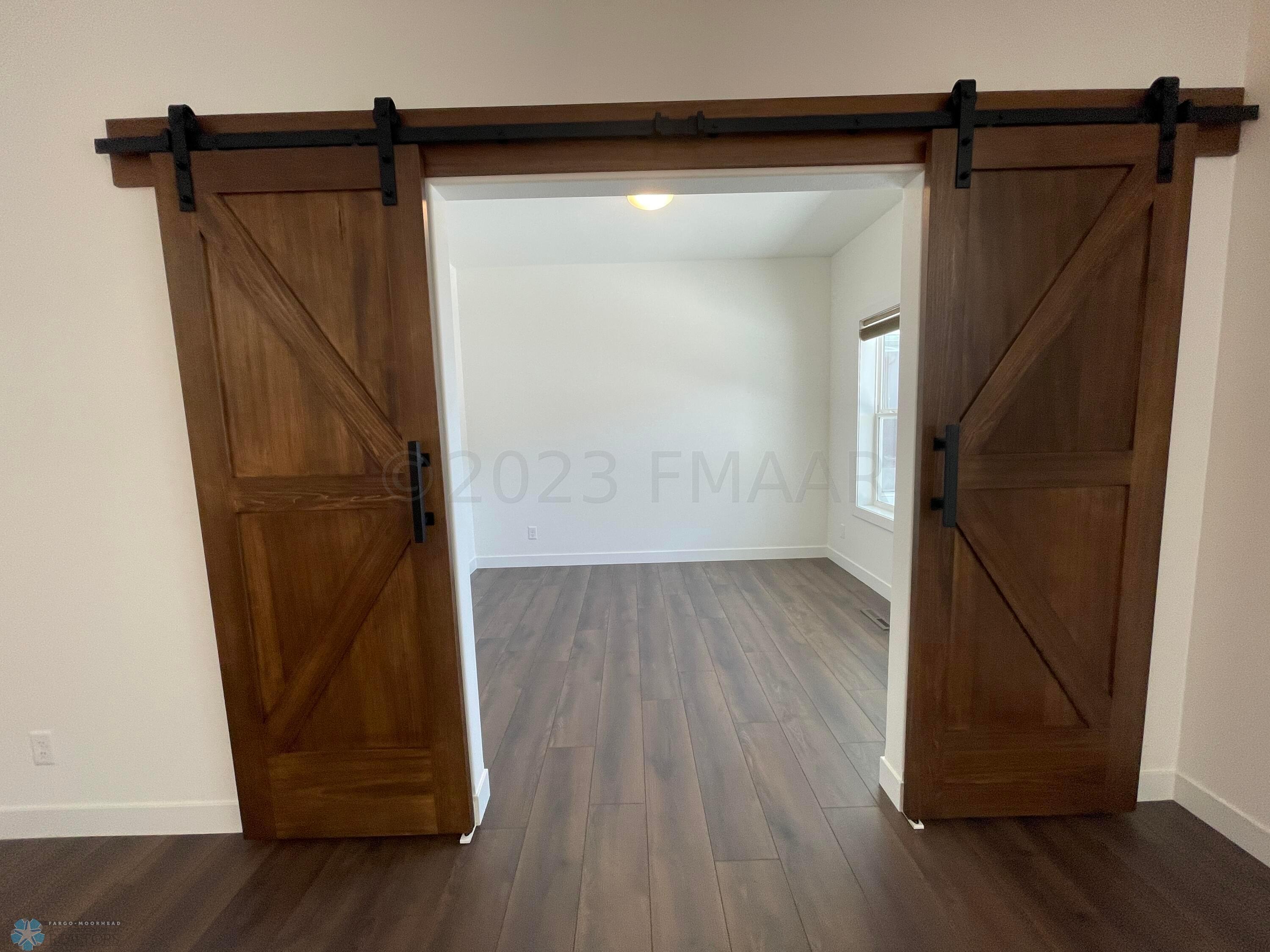 Flex Room
