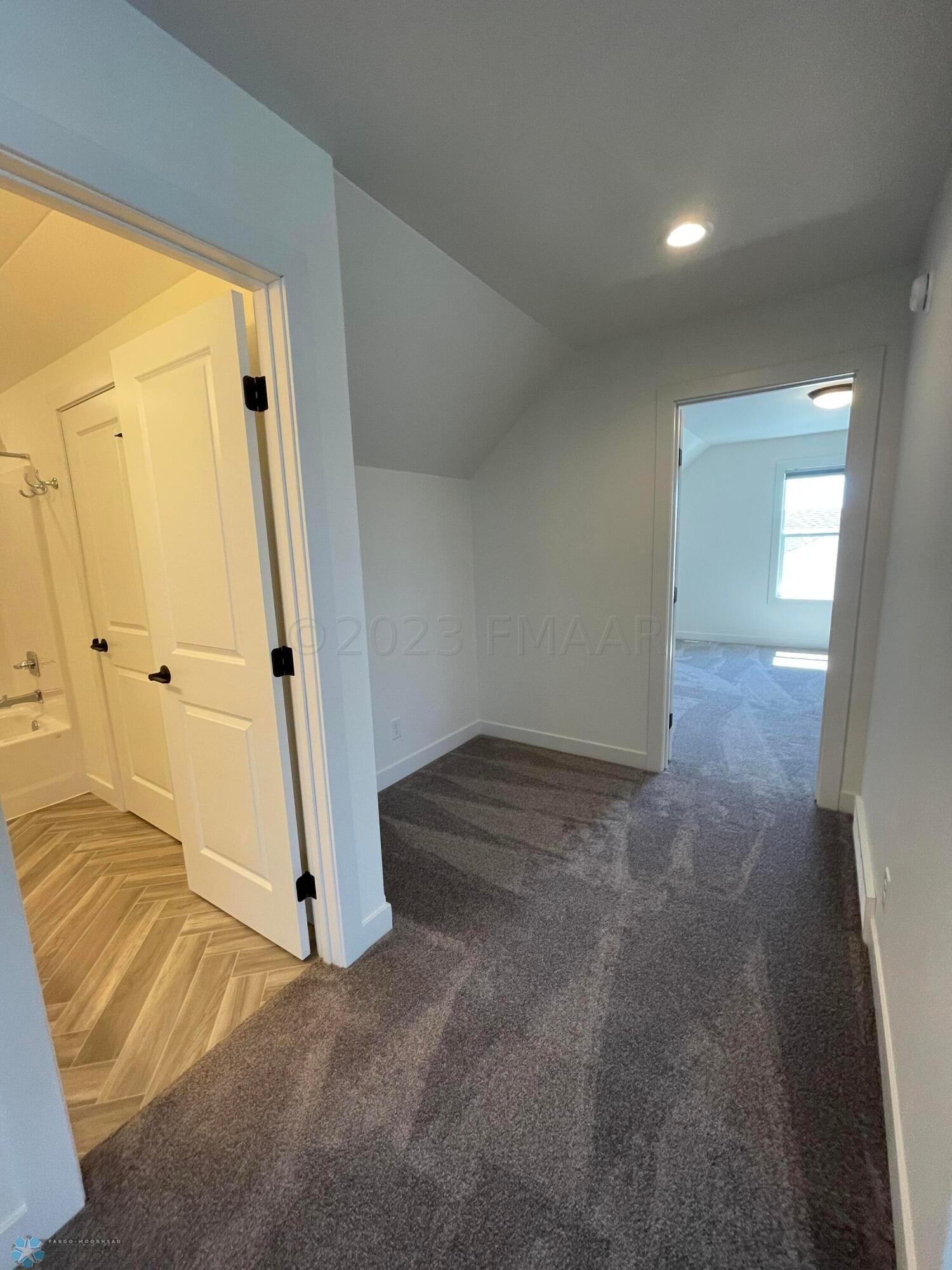 Bathroom/Bedroom