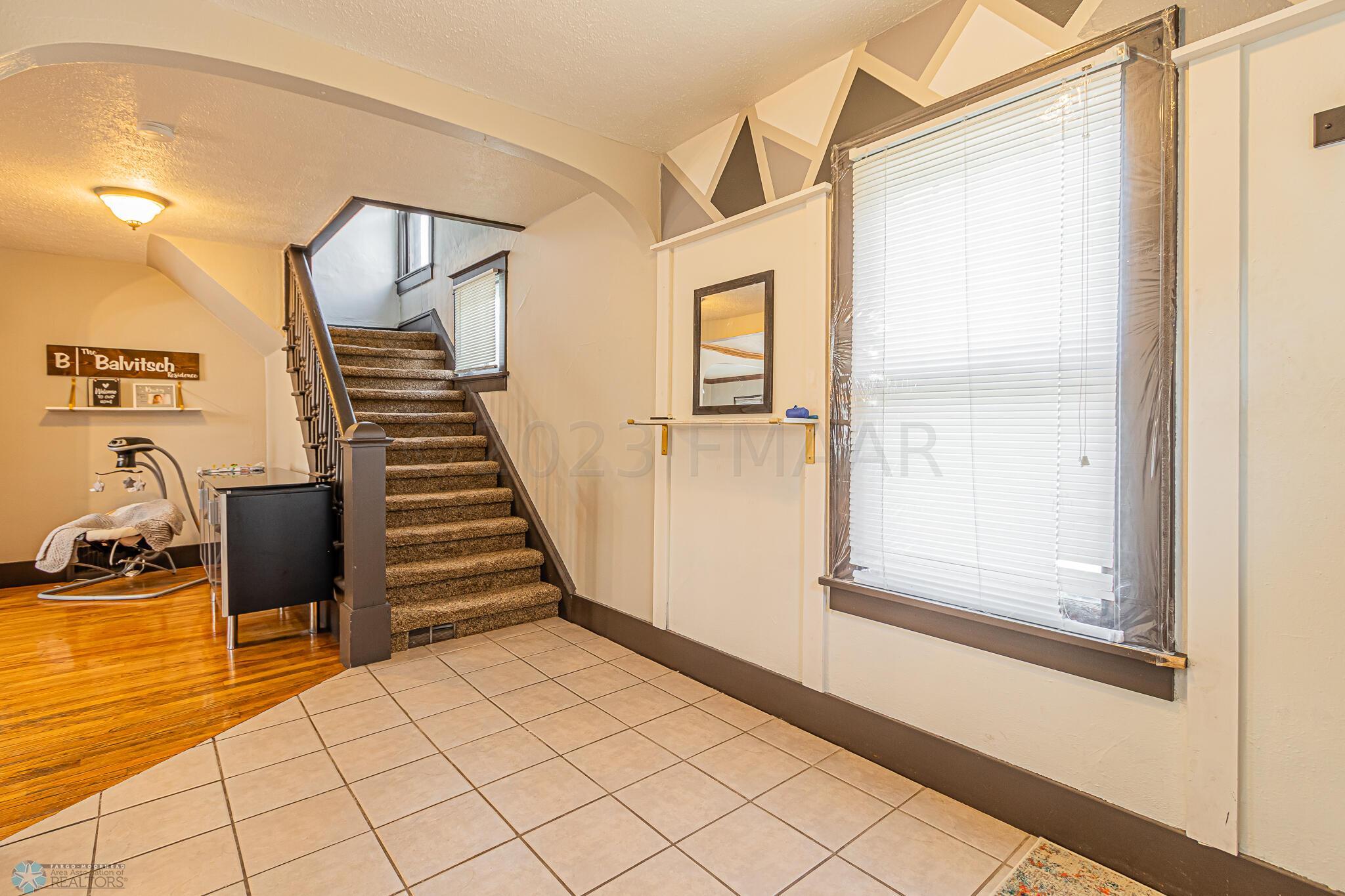 722 7th Street North, Fargo, ND-09