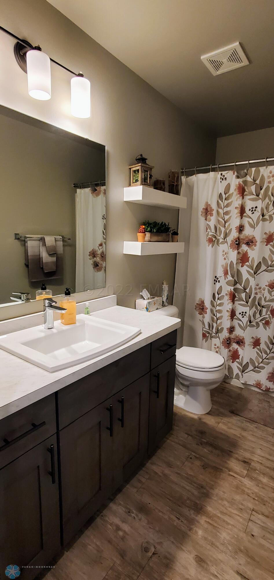Upstairs Guest Bath