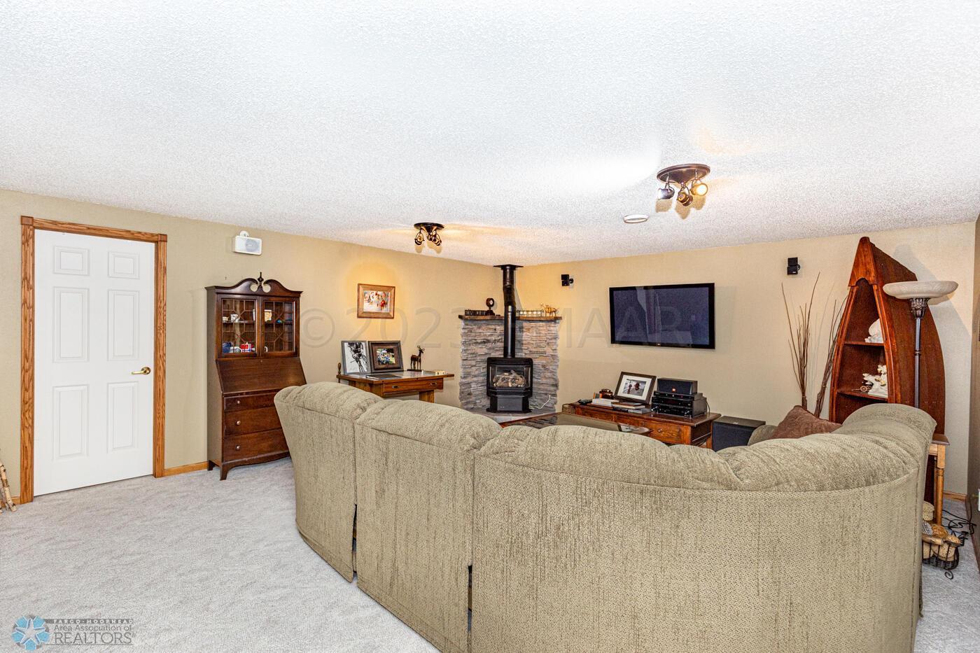 Home-20