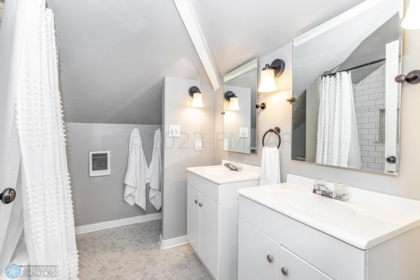 2nd floor suite