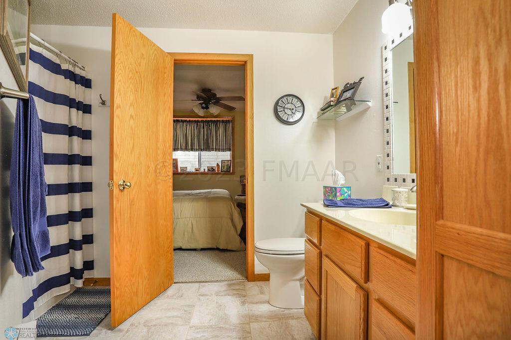Basement Hollywood Bathroom