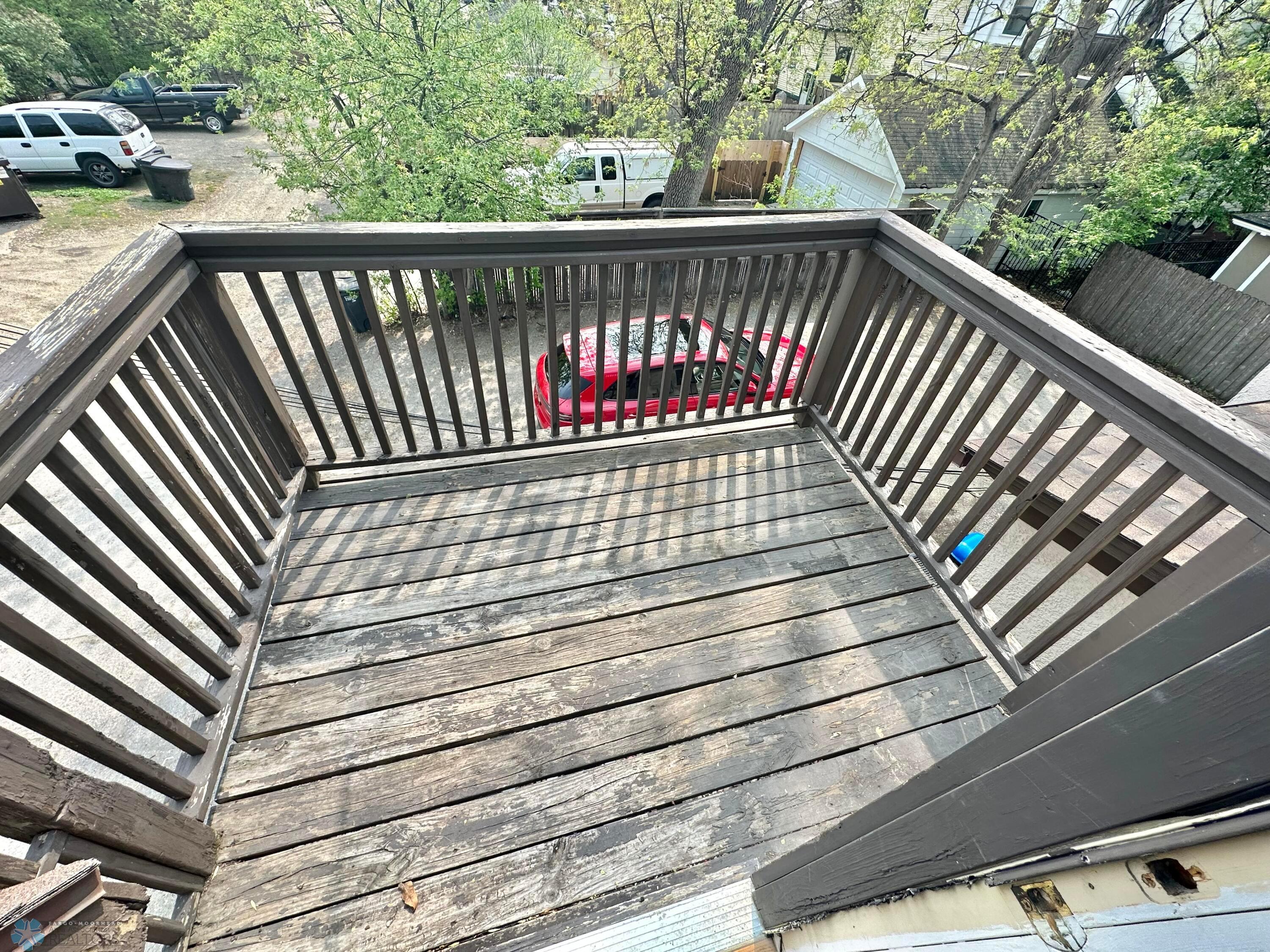 Upper Deck