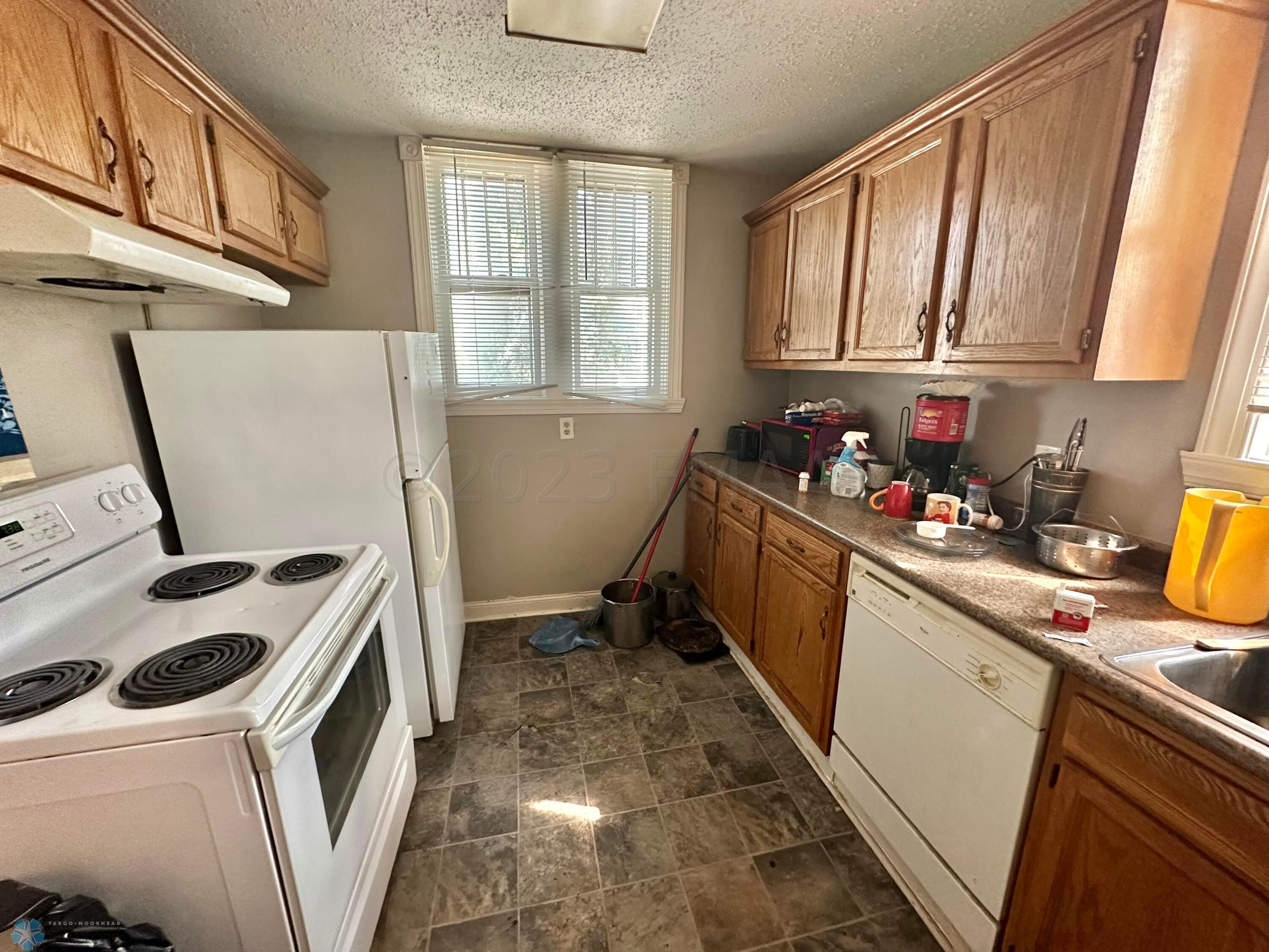 Lower Kitchen