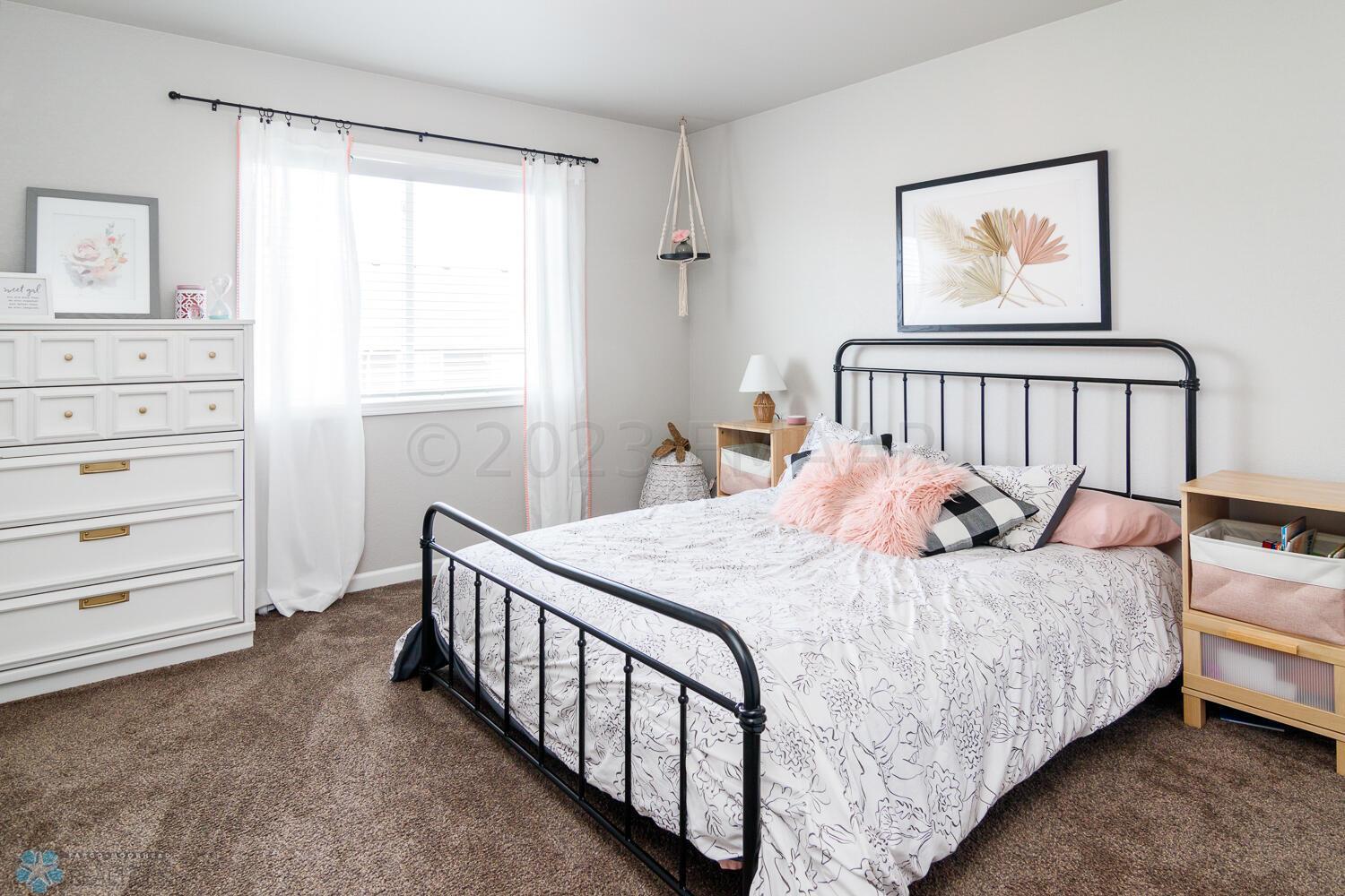Bedroom - Upper
