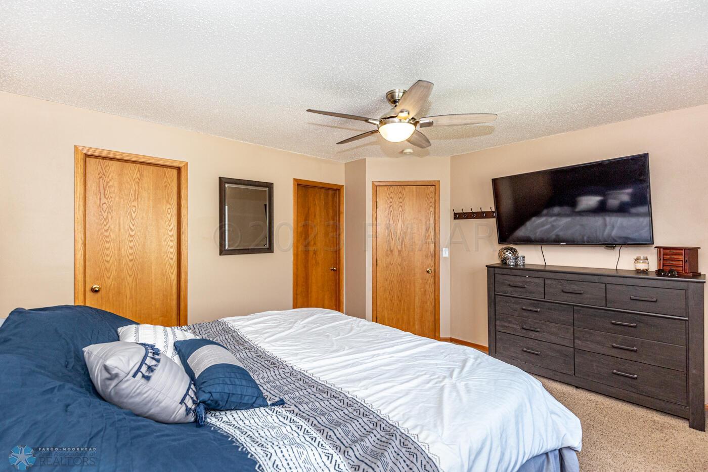 home-3