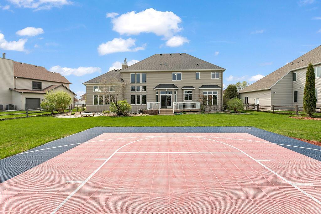 Basketball court & hoop included
