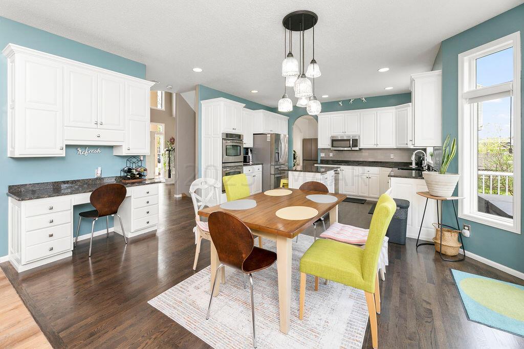 Kitchen - Dining
