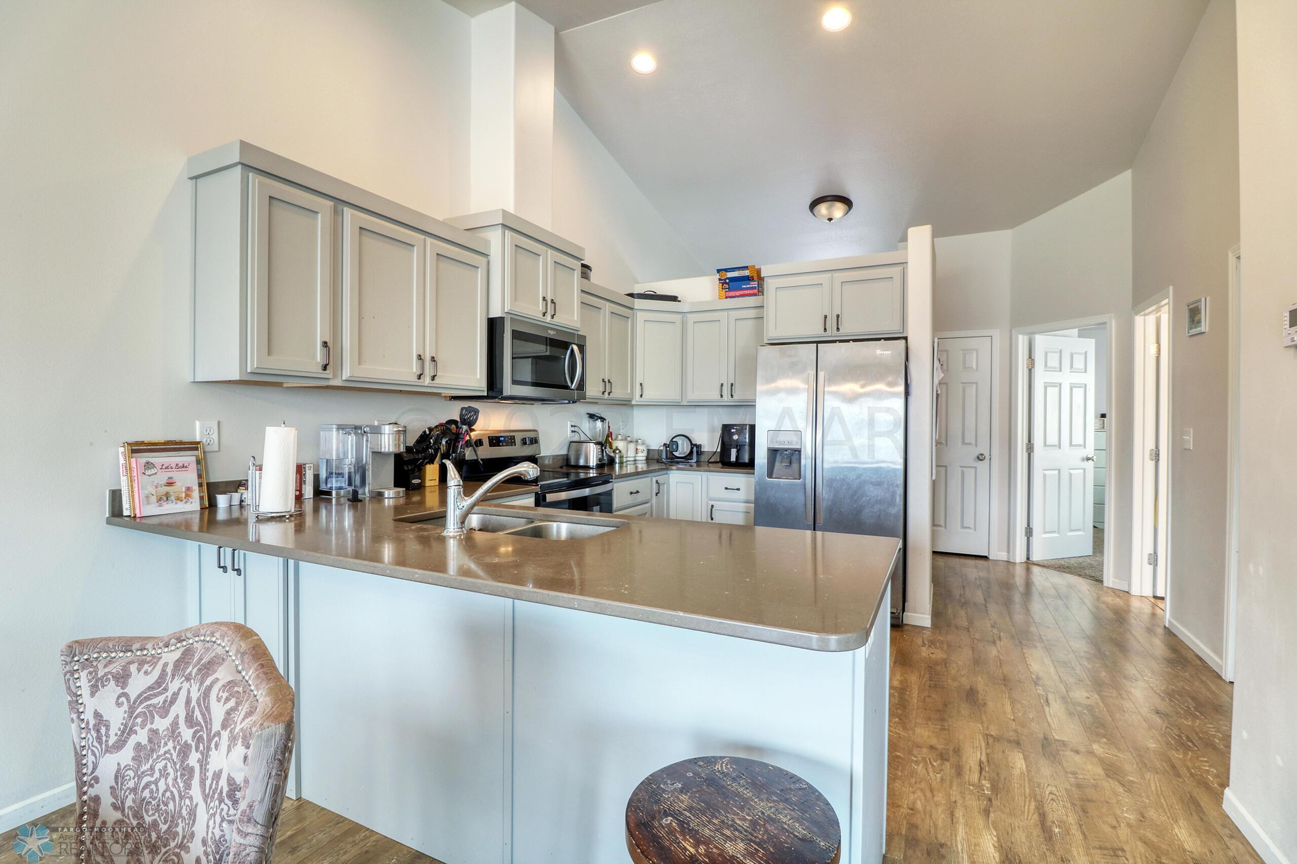 7 Kitchen