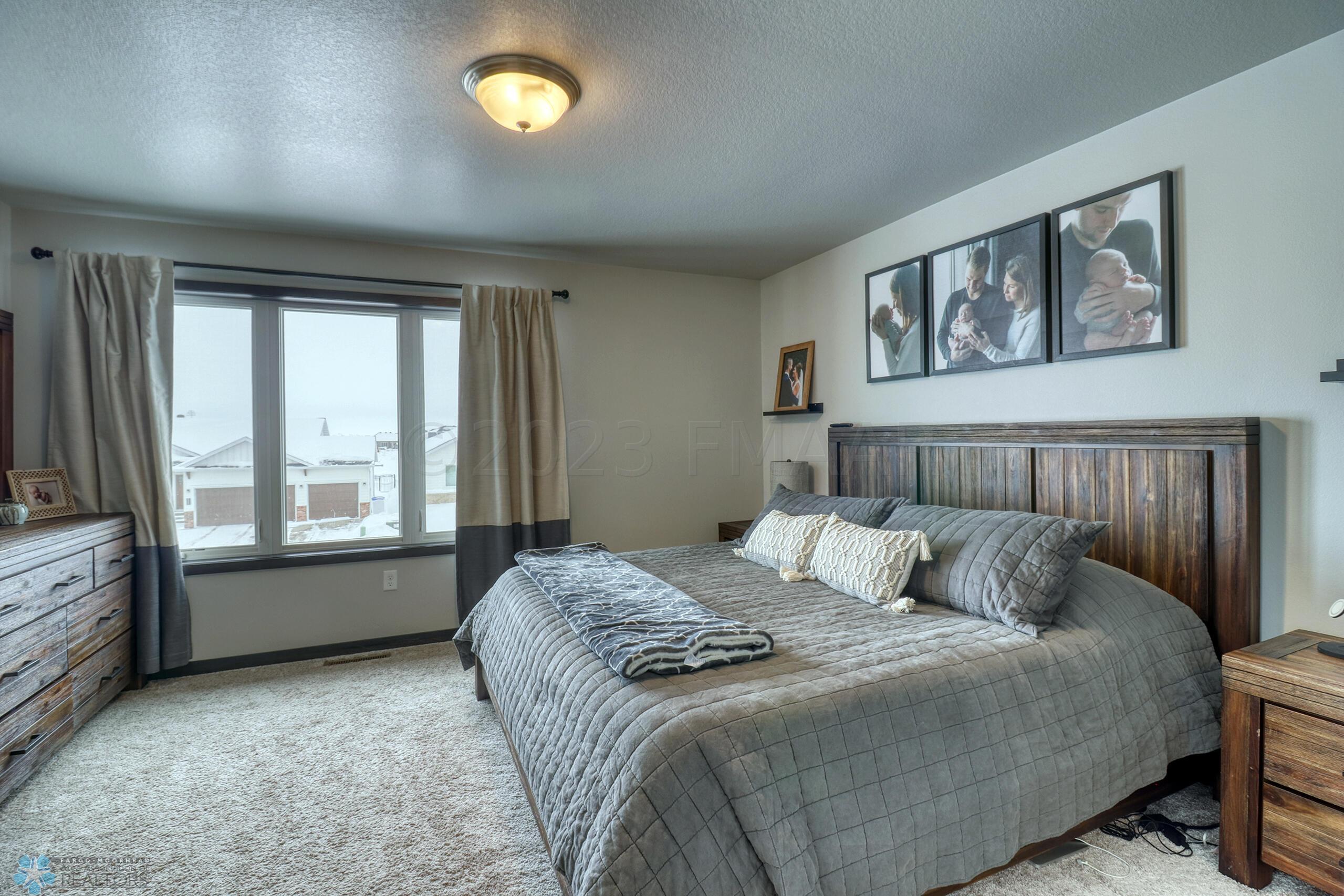 Master Bedroom1_1