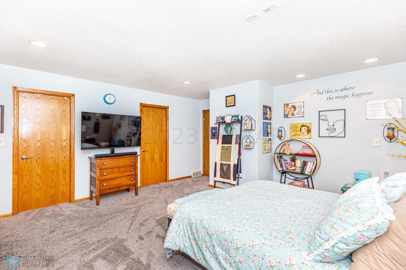 Home-18