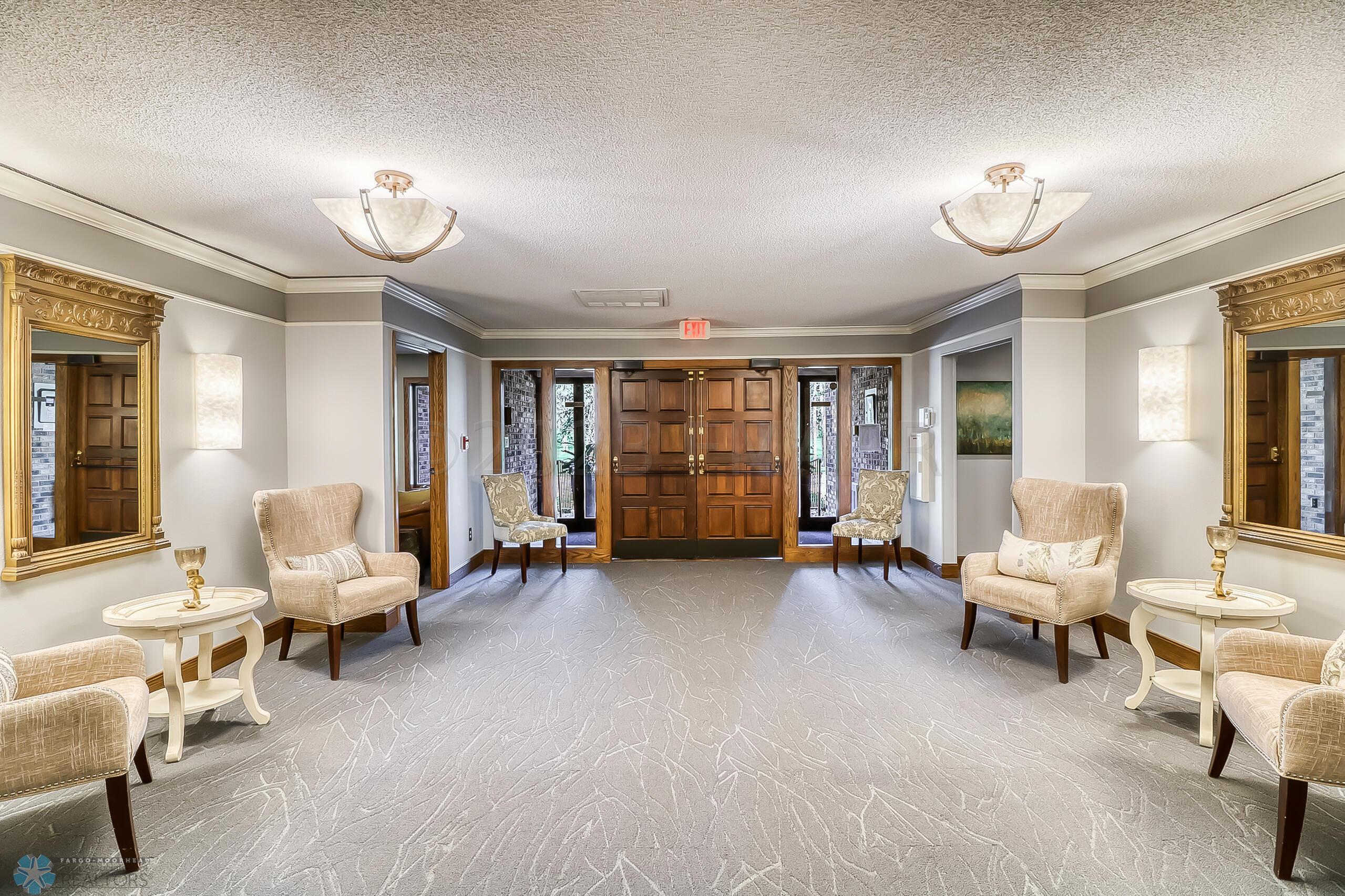 Lobby1_1