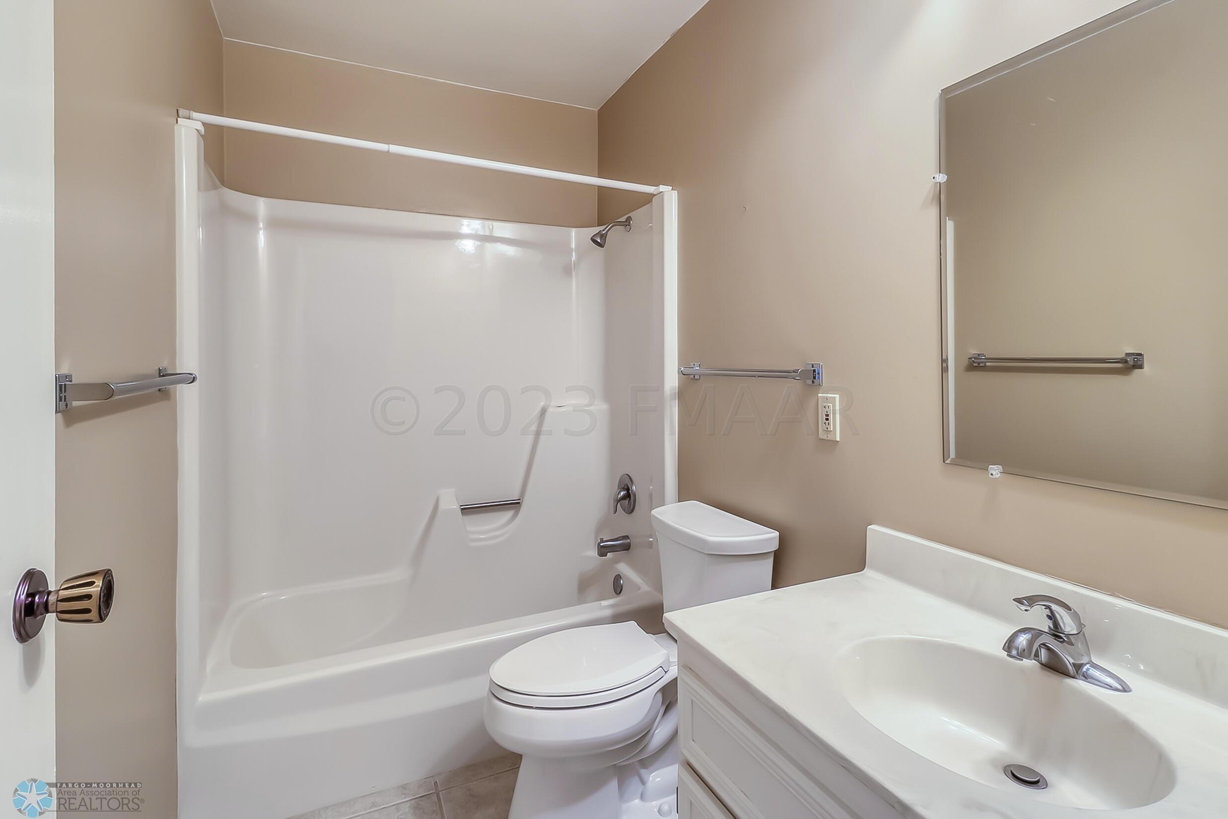 Bathroom1_1