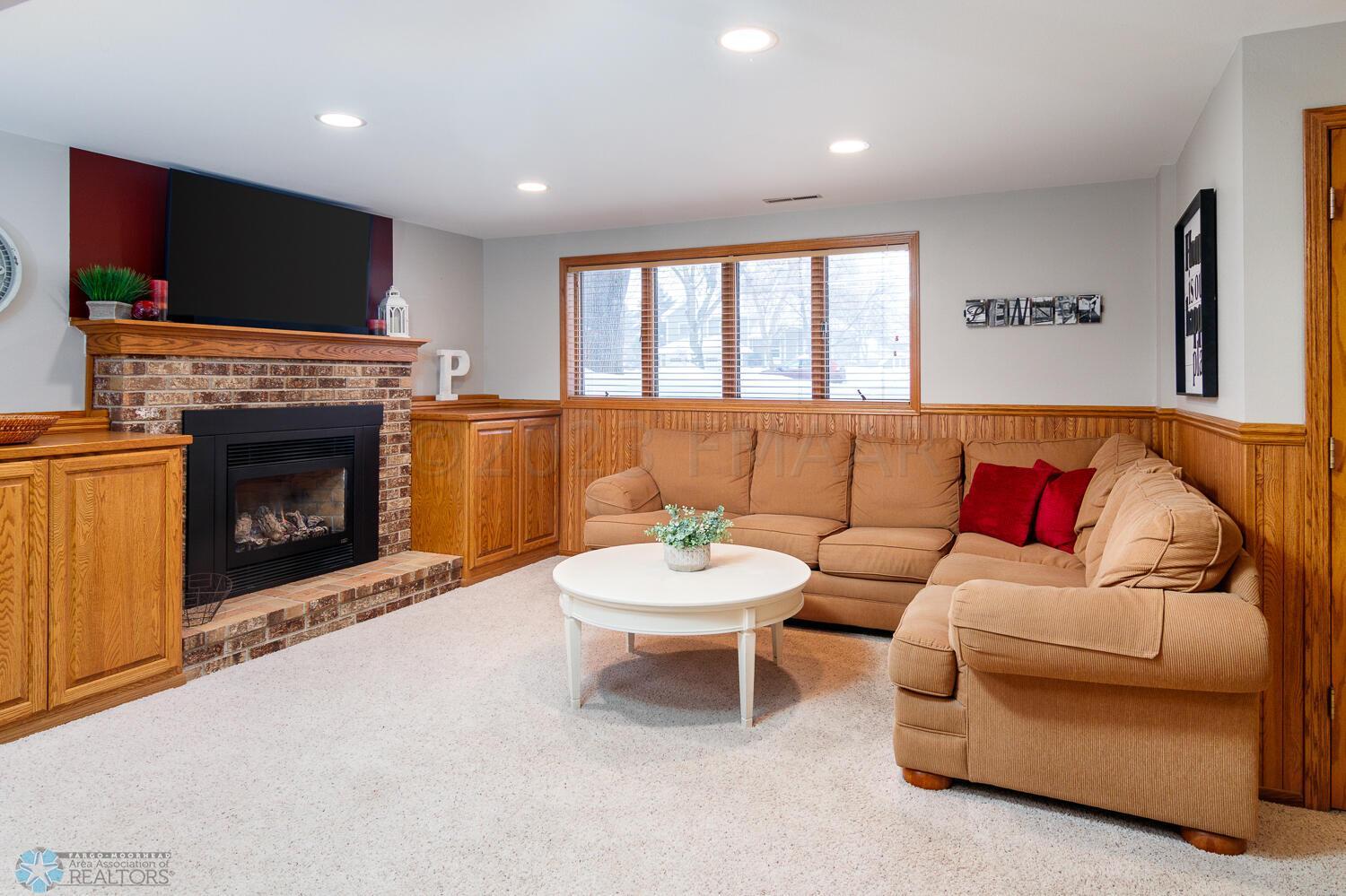 2nd Living Space