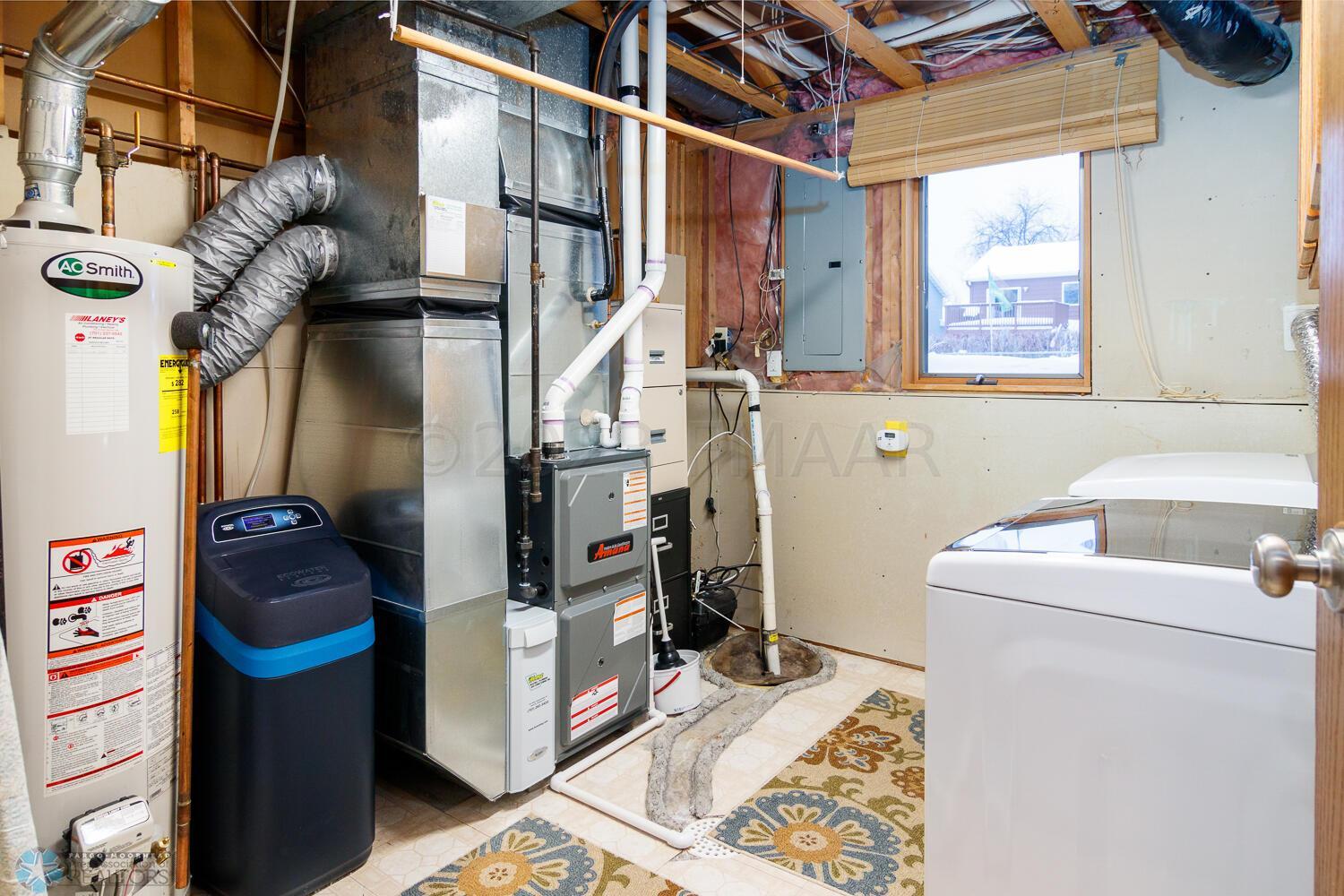 Laundry & Utility Room