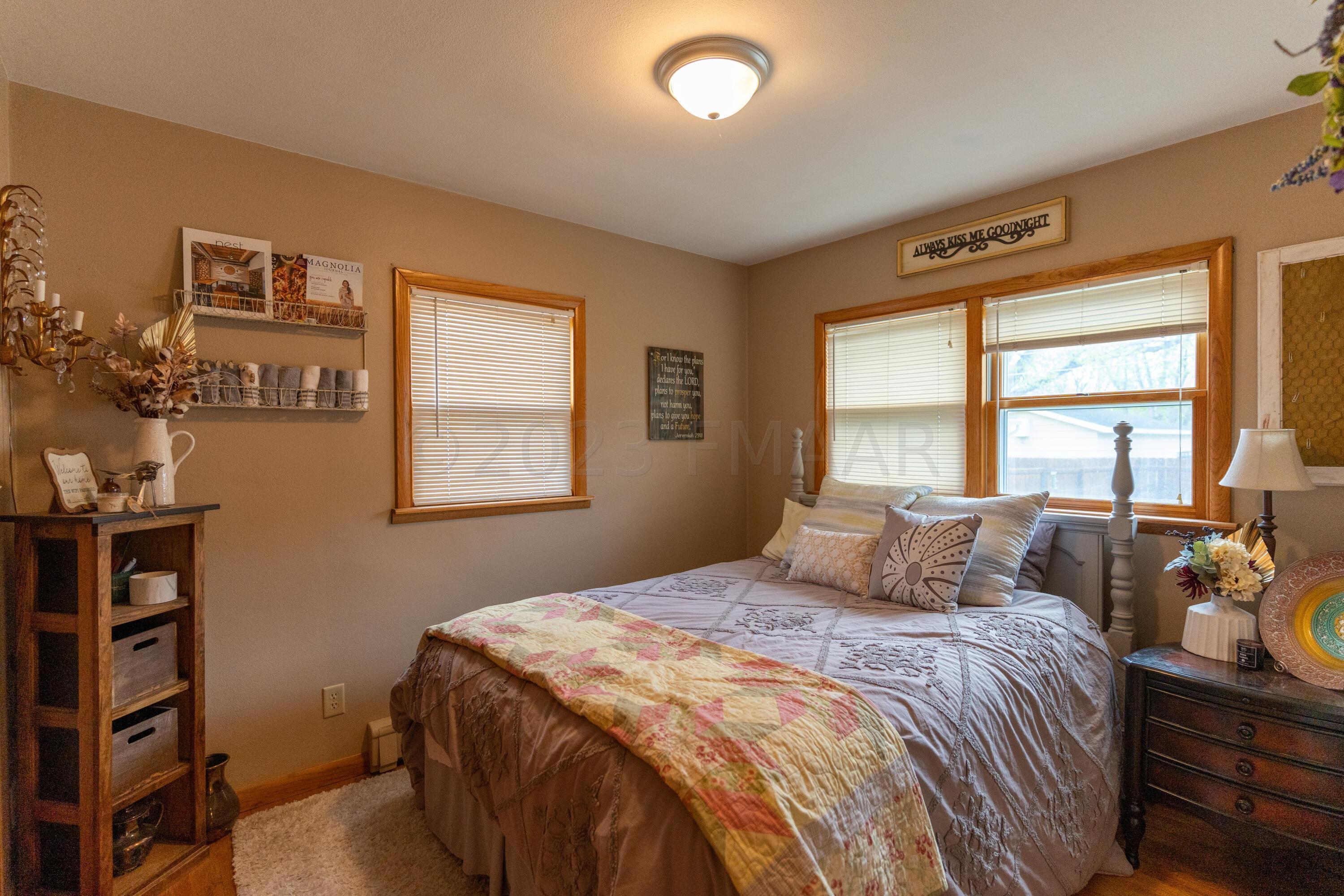 Bedroom 1 (Main Floor)