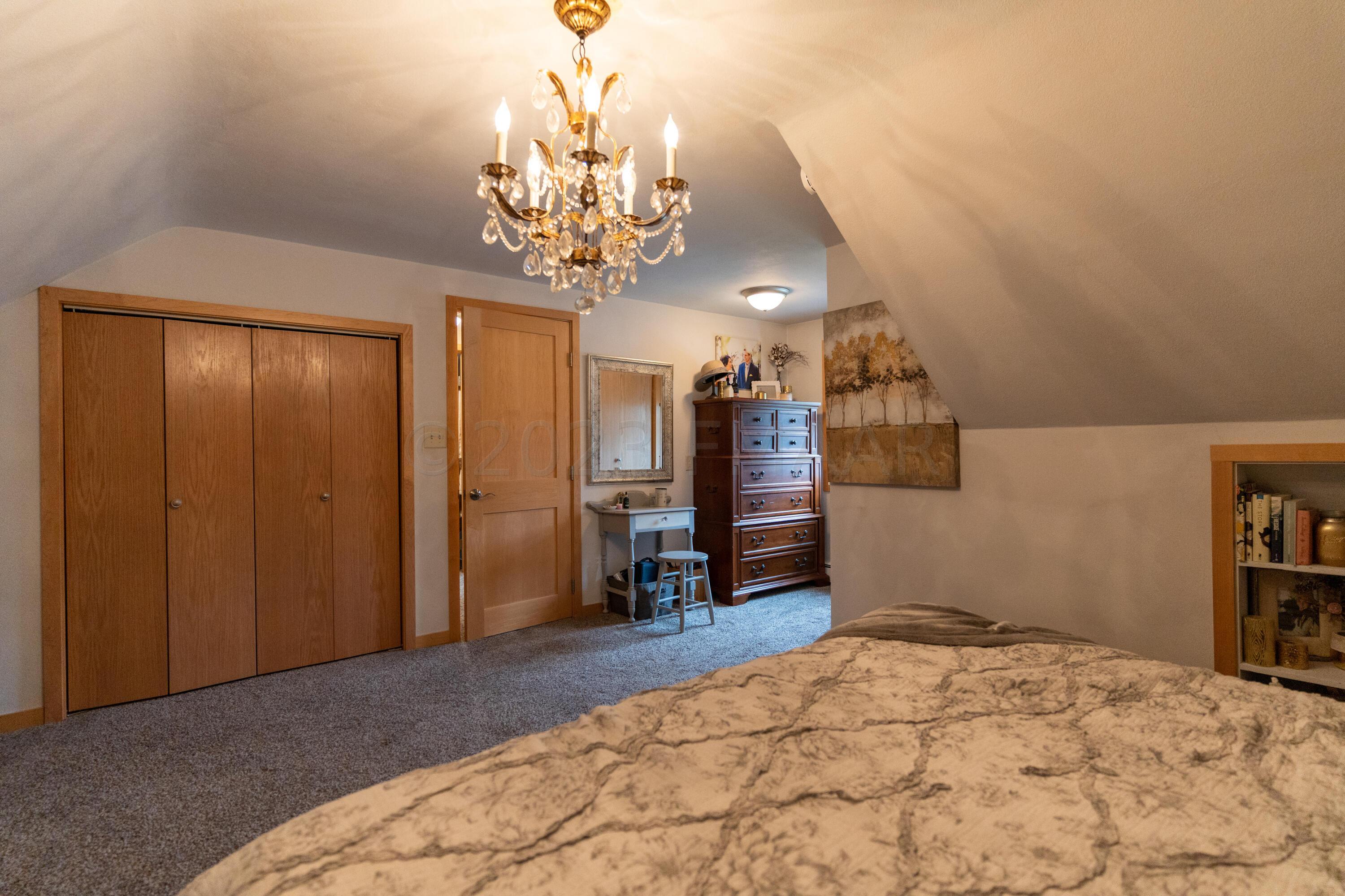 Bedroom 4 (Upper Level)