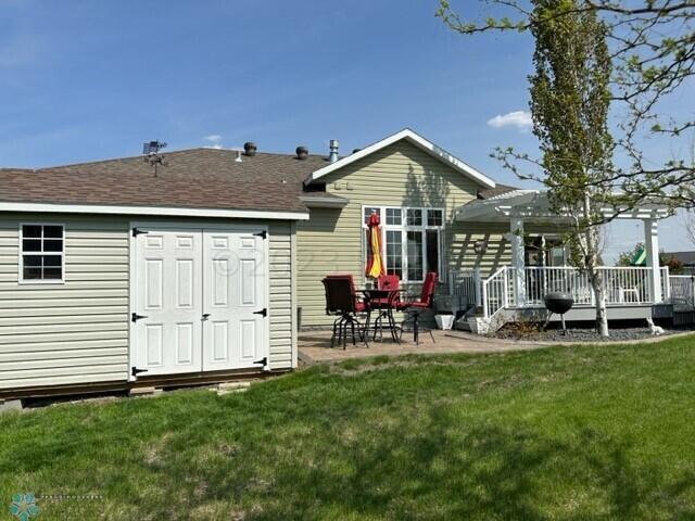 Patio / Deck / Shed