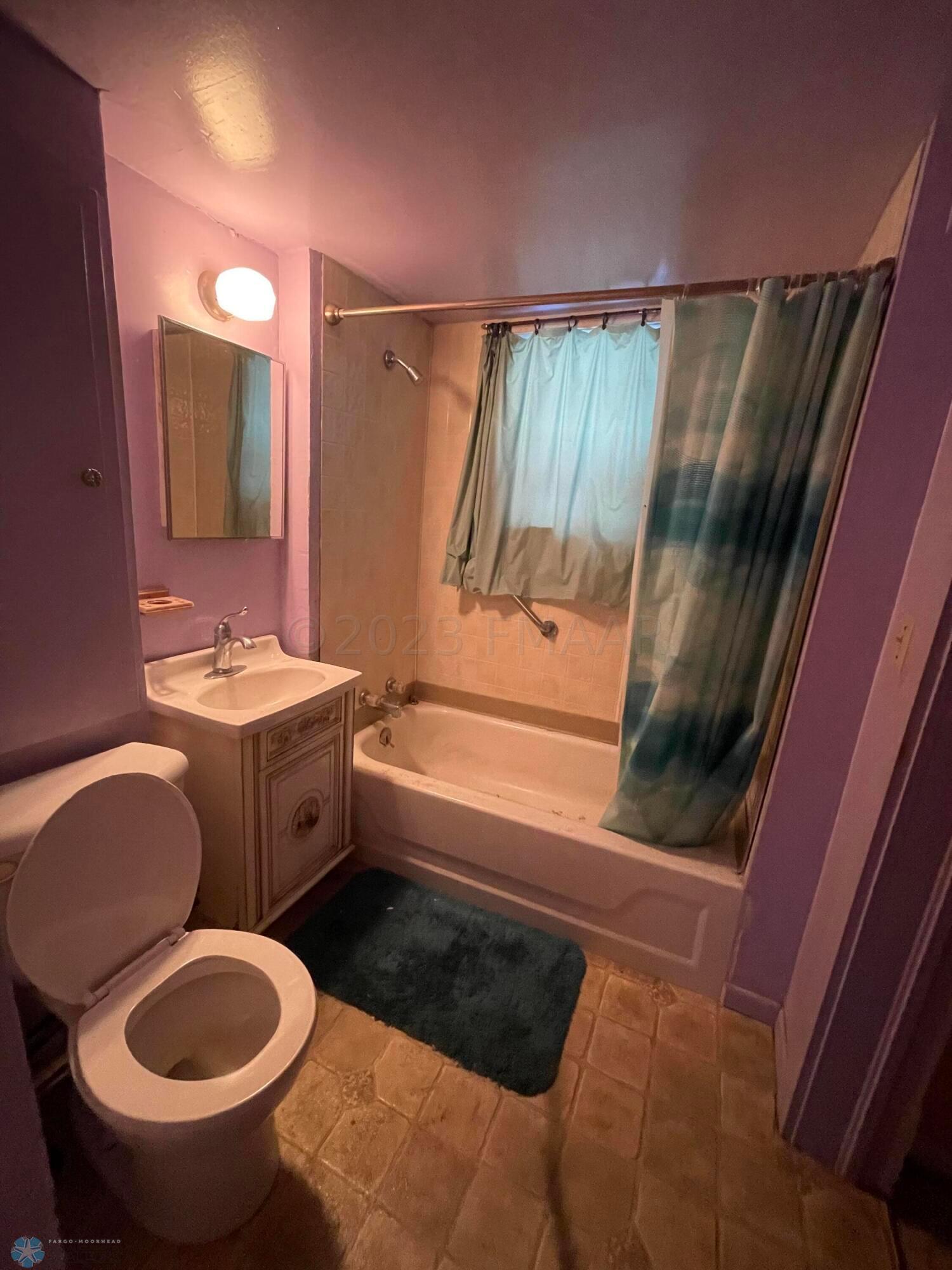 203 Bathroom